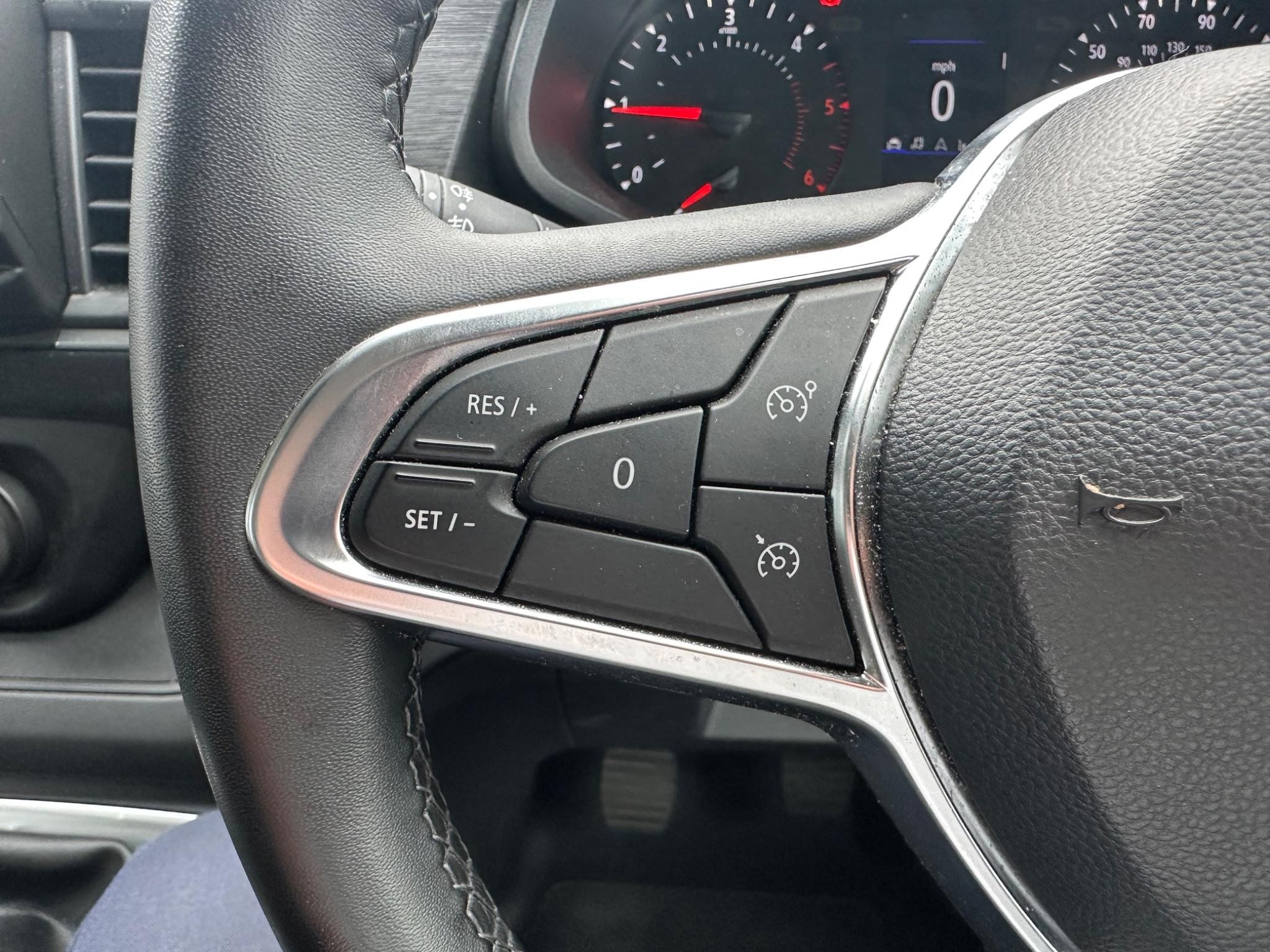 Renault Trafic Image 32