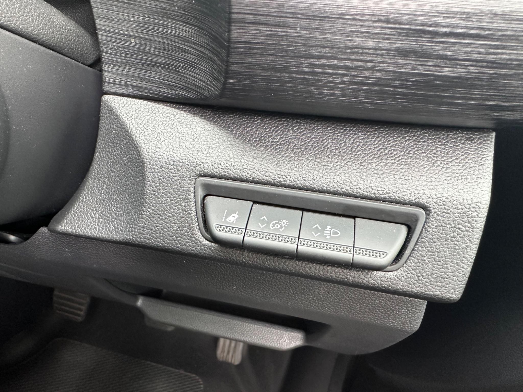 Renault Trafic Image 39