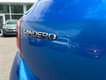 Dacia Sandero Stepway 0.9 TCe Essential 5dr ST68RTZ Image 3