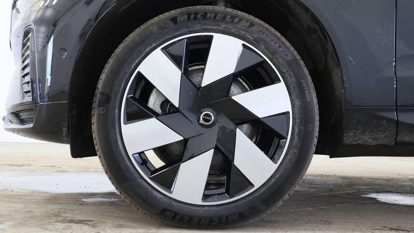 Volvo XC60 Image 16