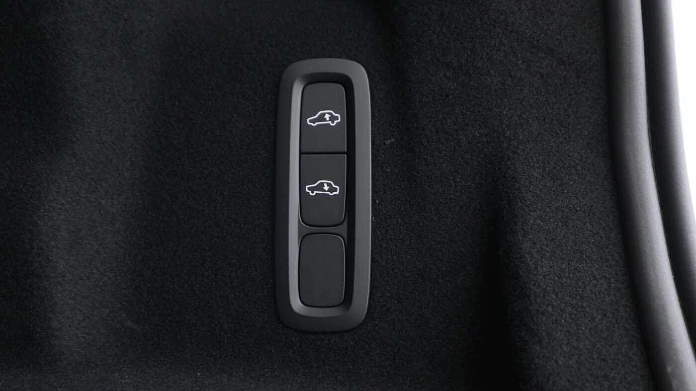 Volvo XC60 Image 18