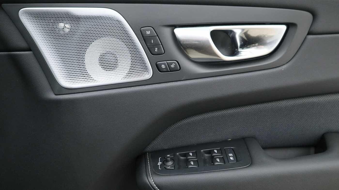 Volvo XC60 Image 24