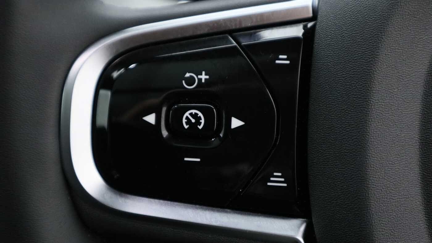 Volvo XC60 Image 30