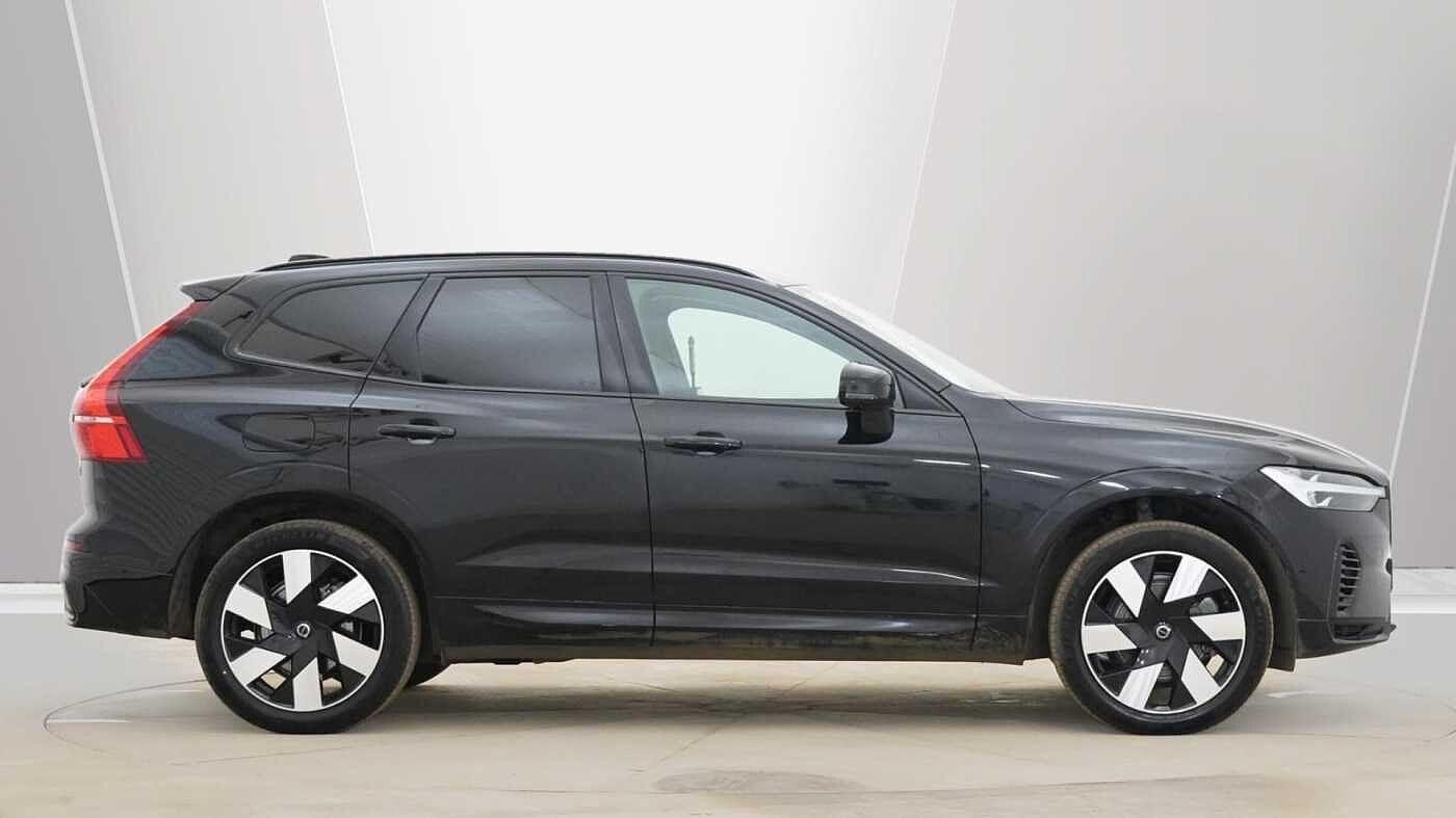 Volvo XC60 Image 2