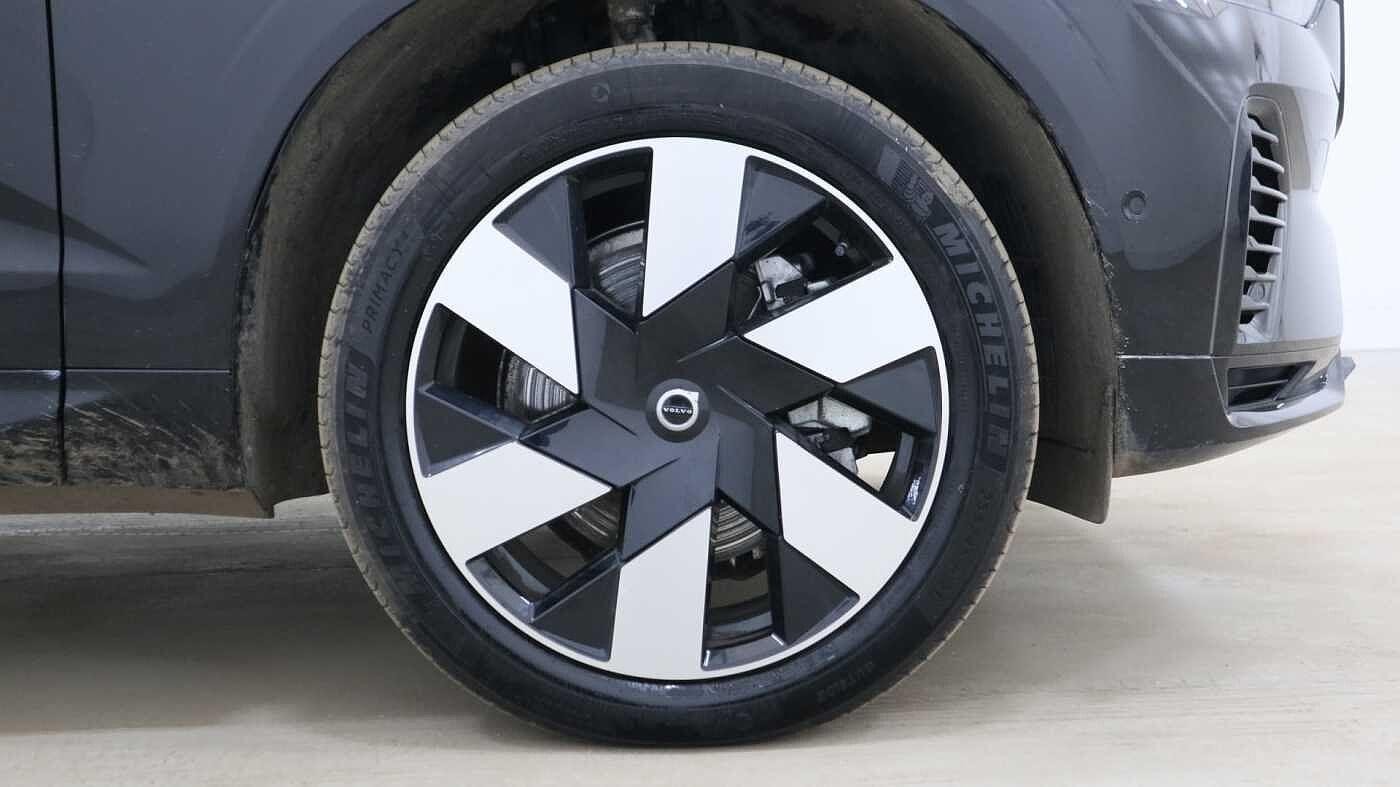 Volvo XC60 Image 16