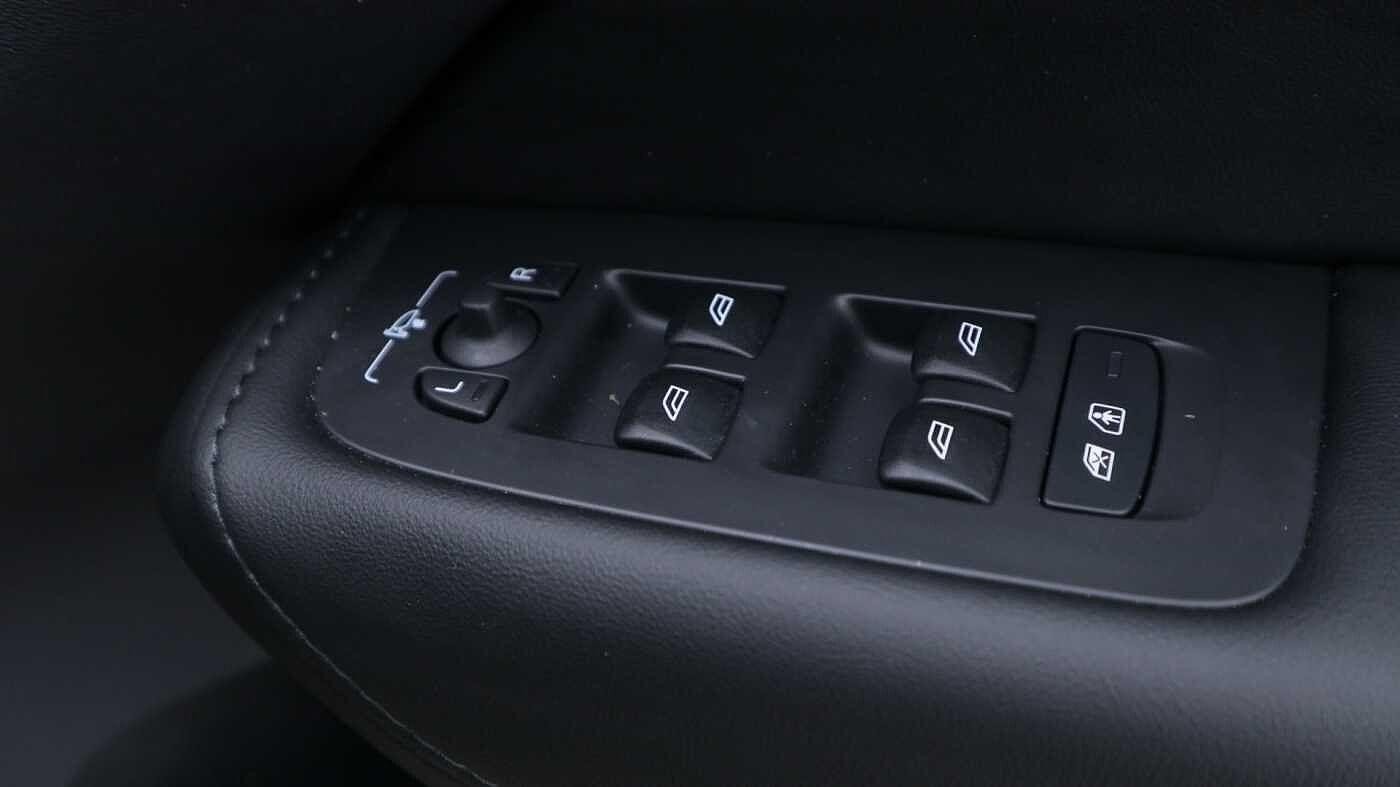 Volvo XC60 Image 24