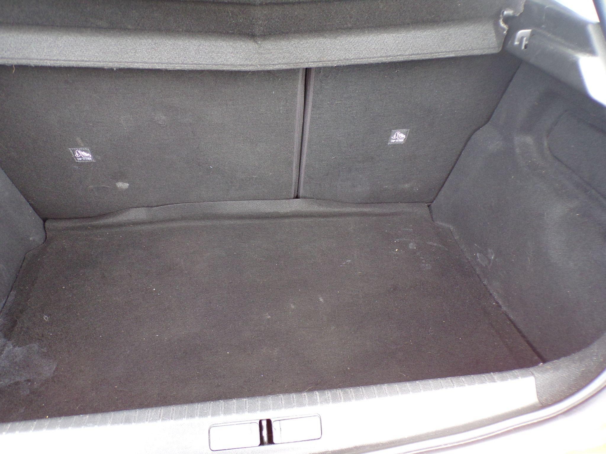 Vauxhall Corsa Image 10