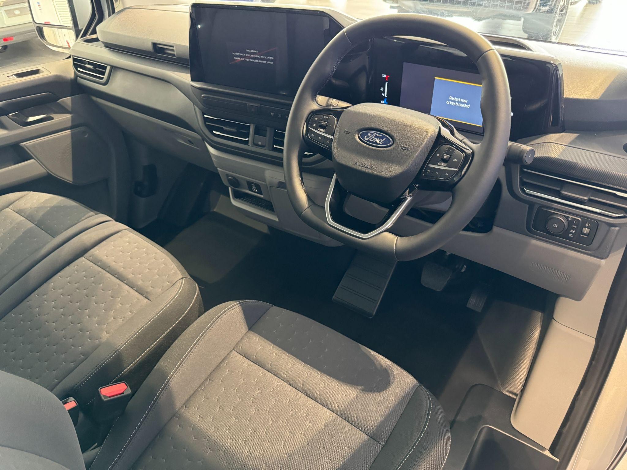 Ford Transit Custom Image 22