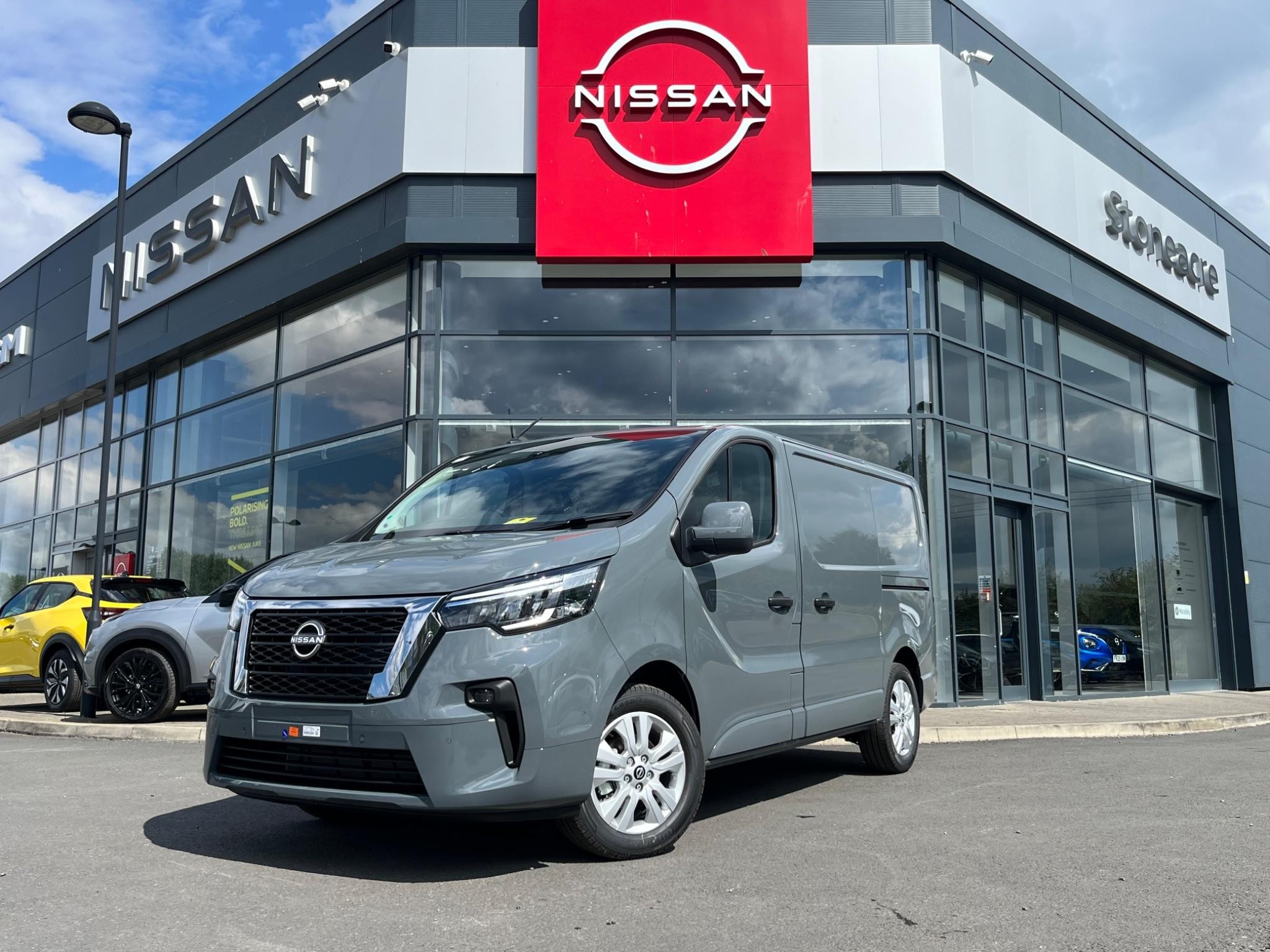 Nissan Primastar Image 12