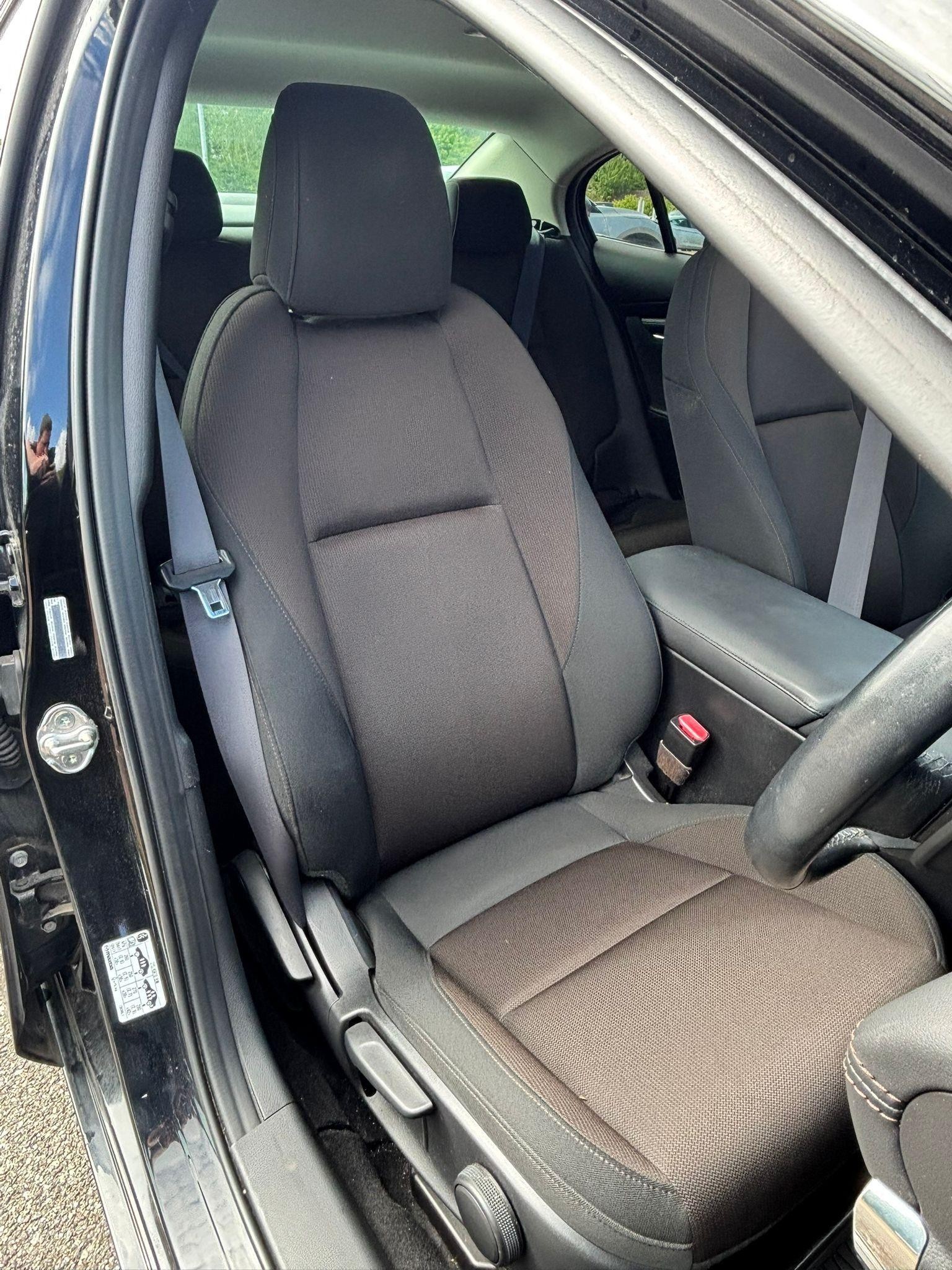 Mazda3 Image 12