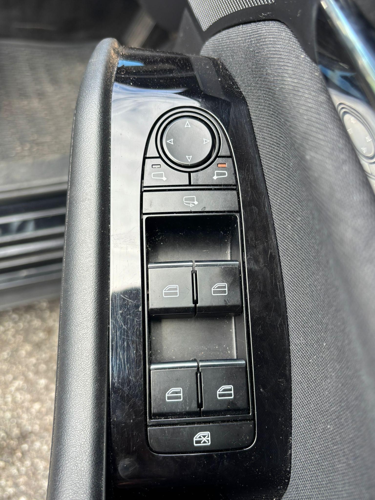 Mazda3 Image 24