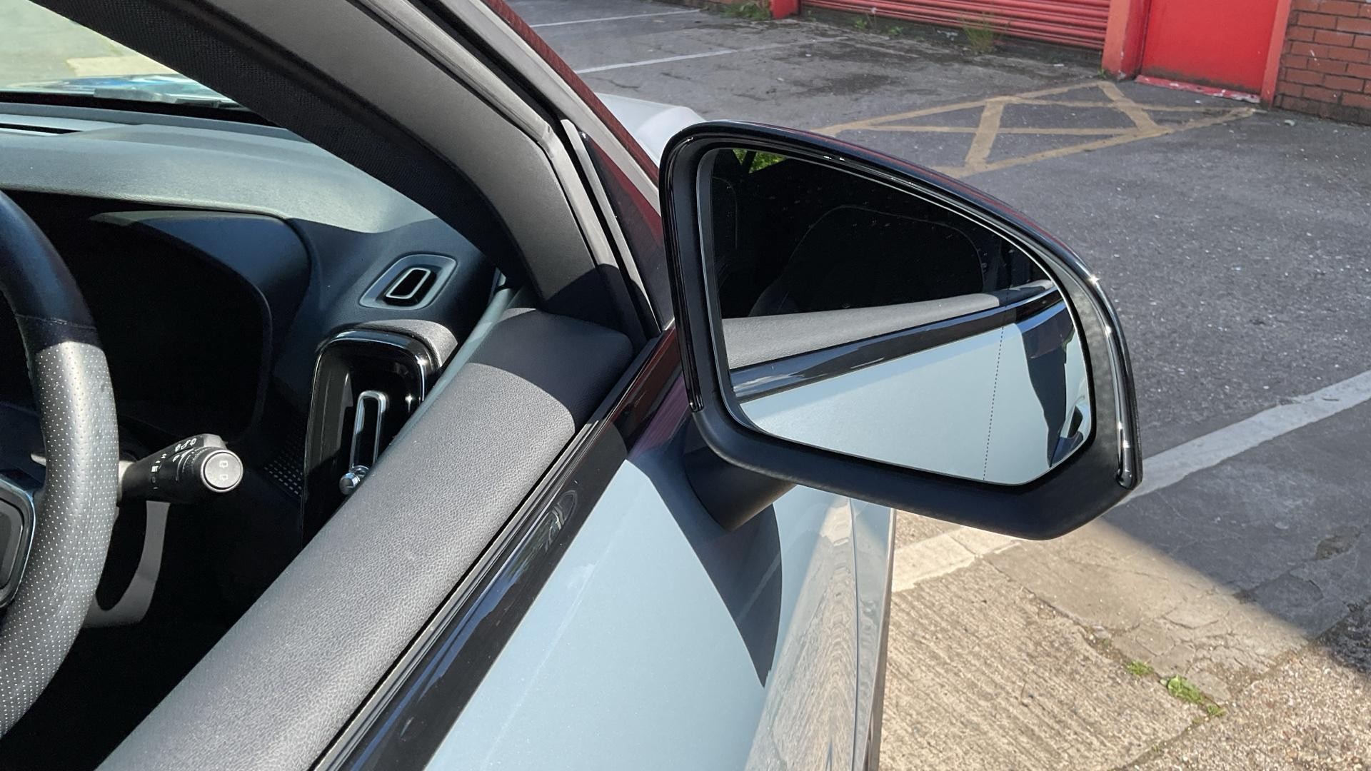 Volvo XC40 Image 33