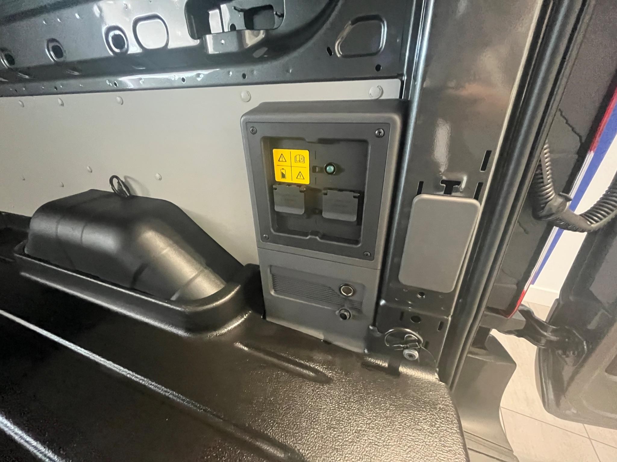 Ford E-Transit Image 8