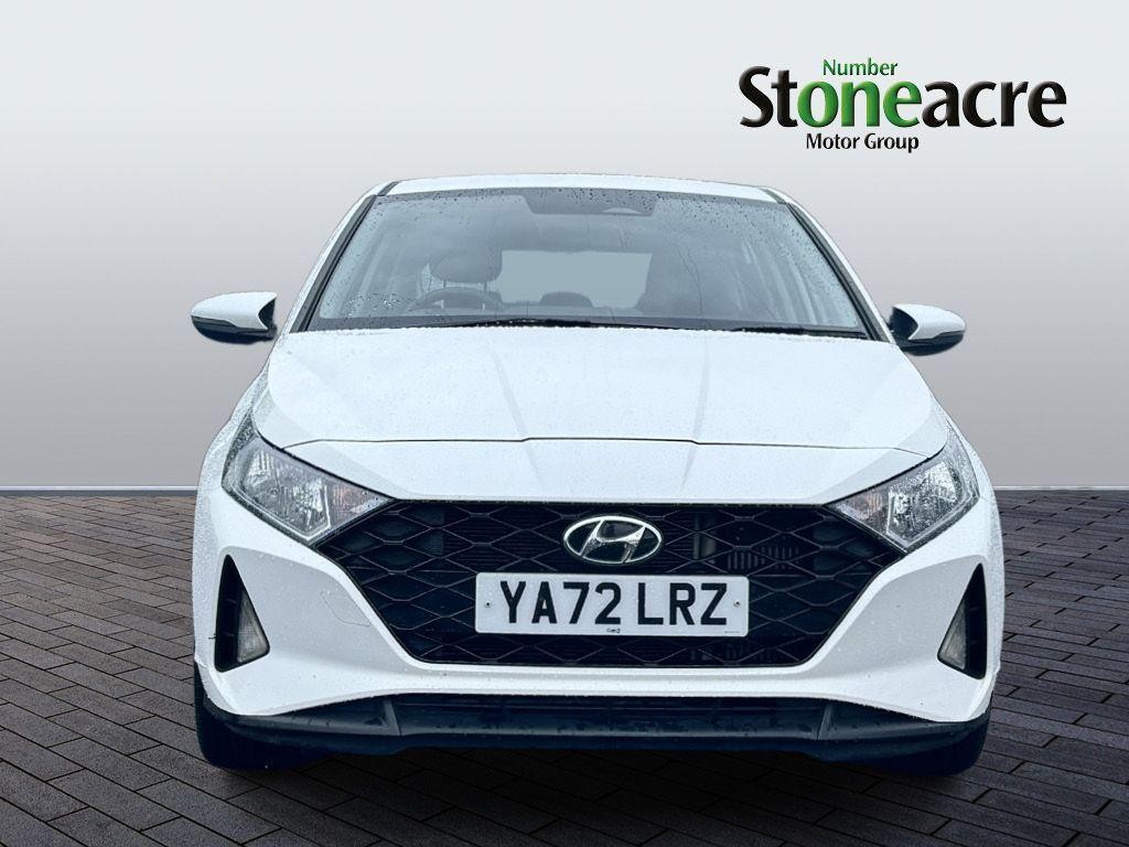 Hyundai i20 Image 8