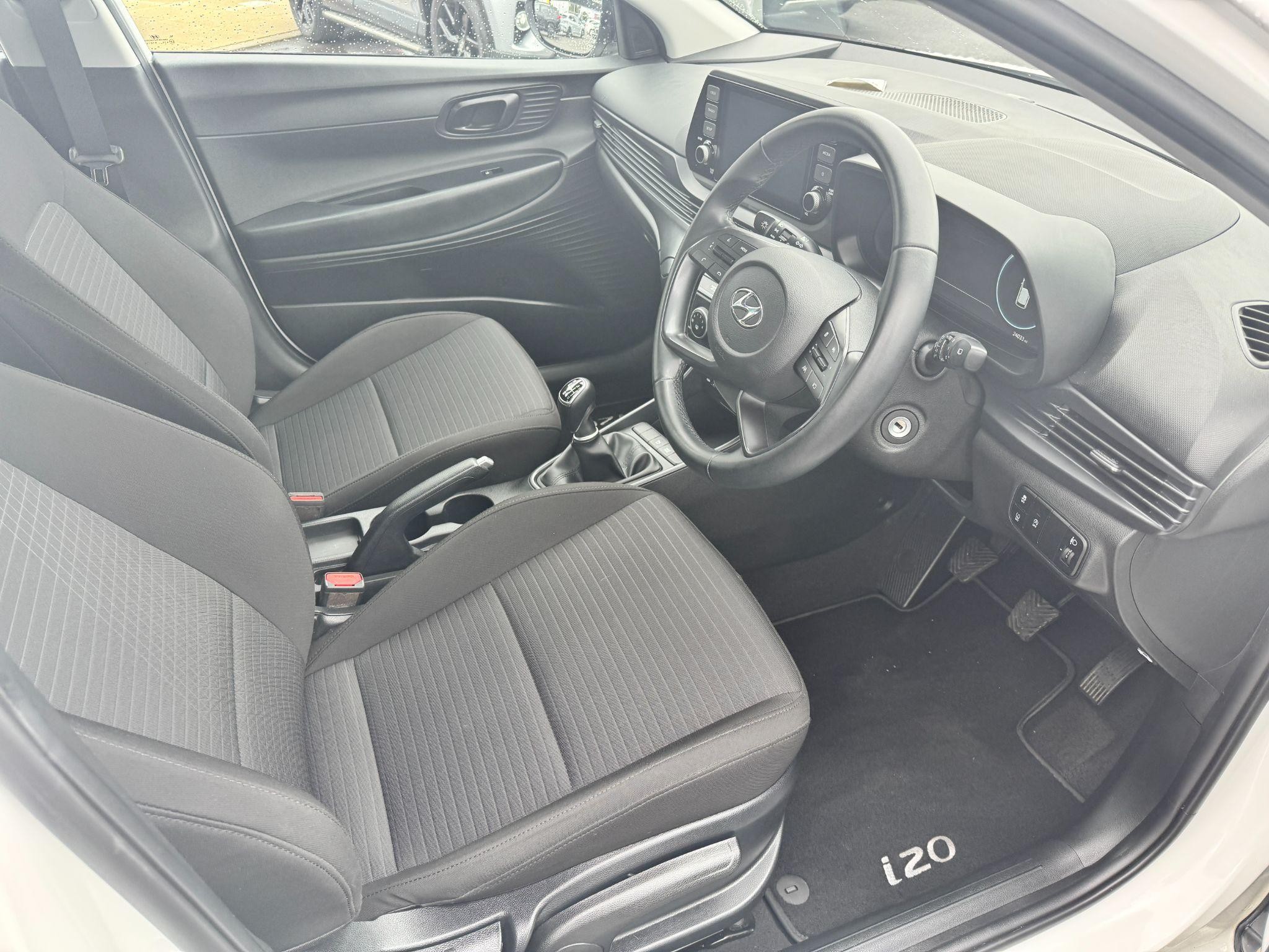 Hyundai i20 Image 11