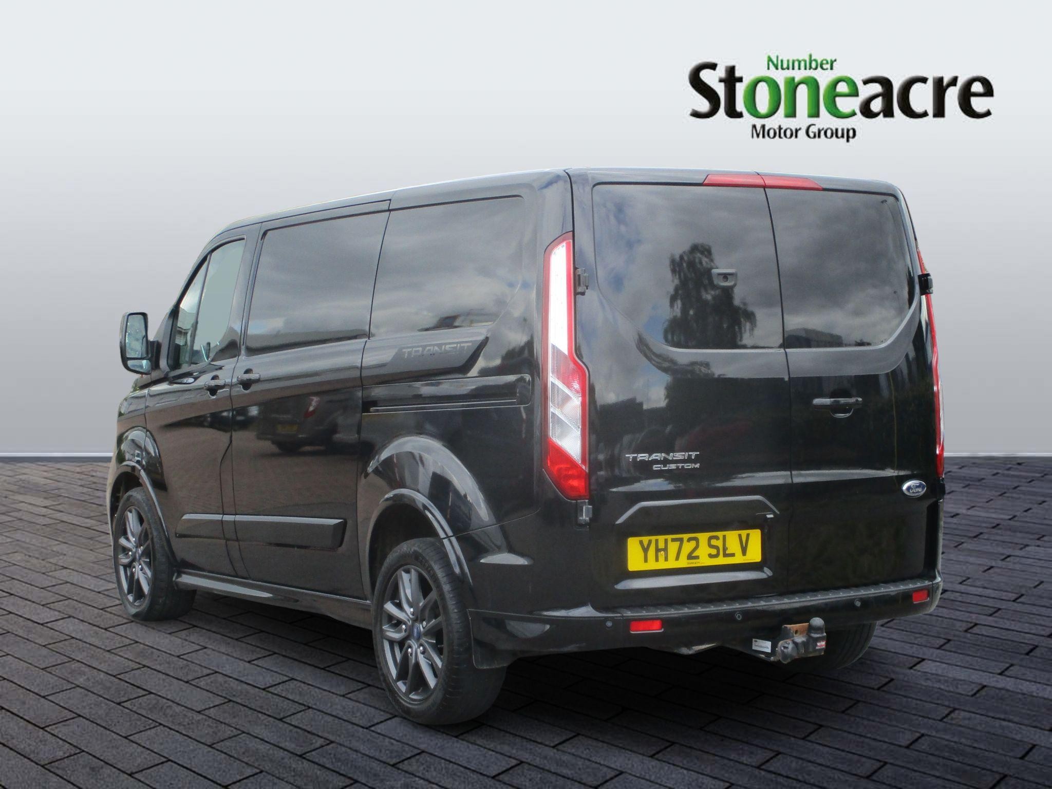 Ford Transit Custom Image 6