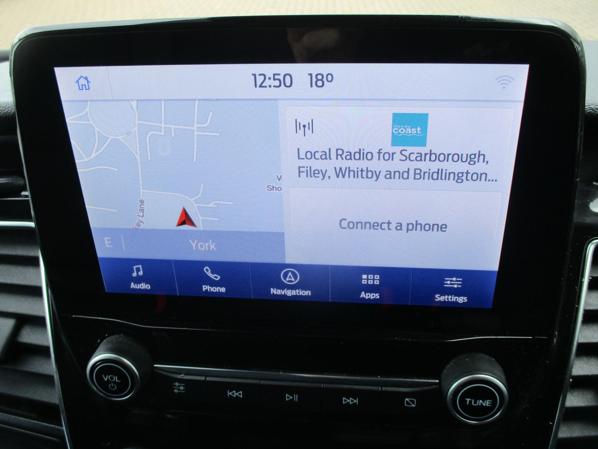 Ford Transit Custom Image 14