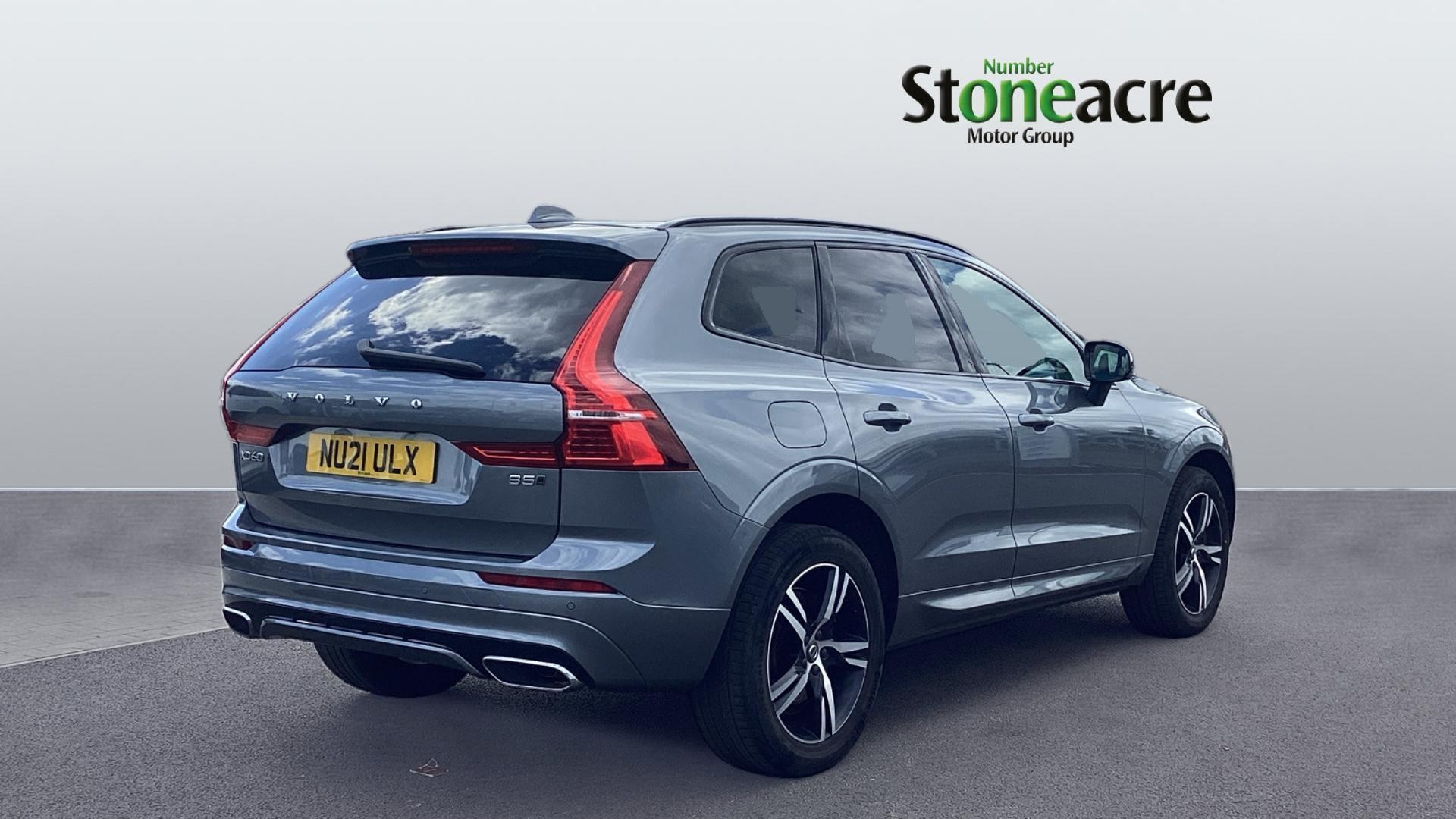 Volvo XC60 Image 2