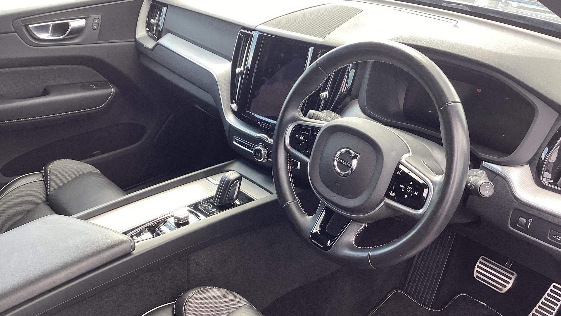 Volvo XC60 Image 4