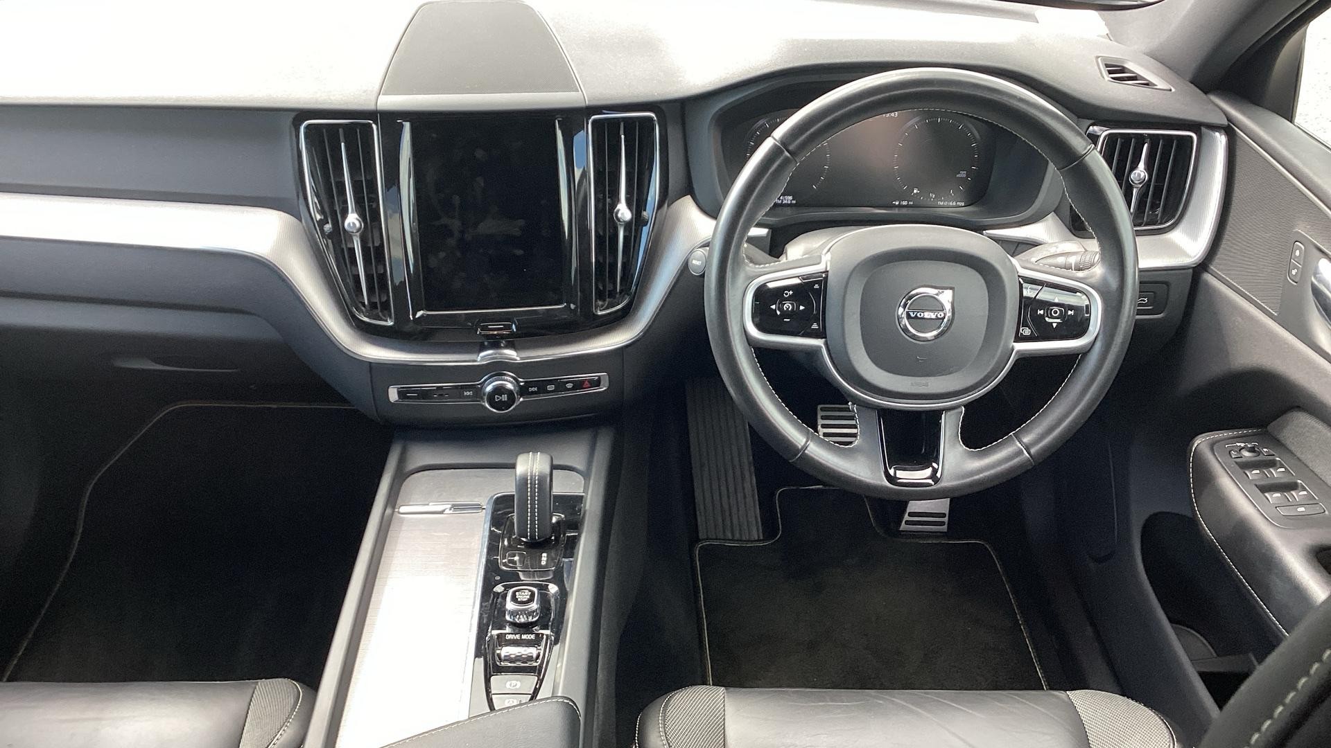 Volvo XC60 Image 5