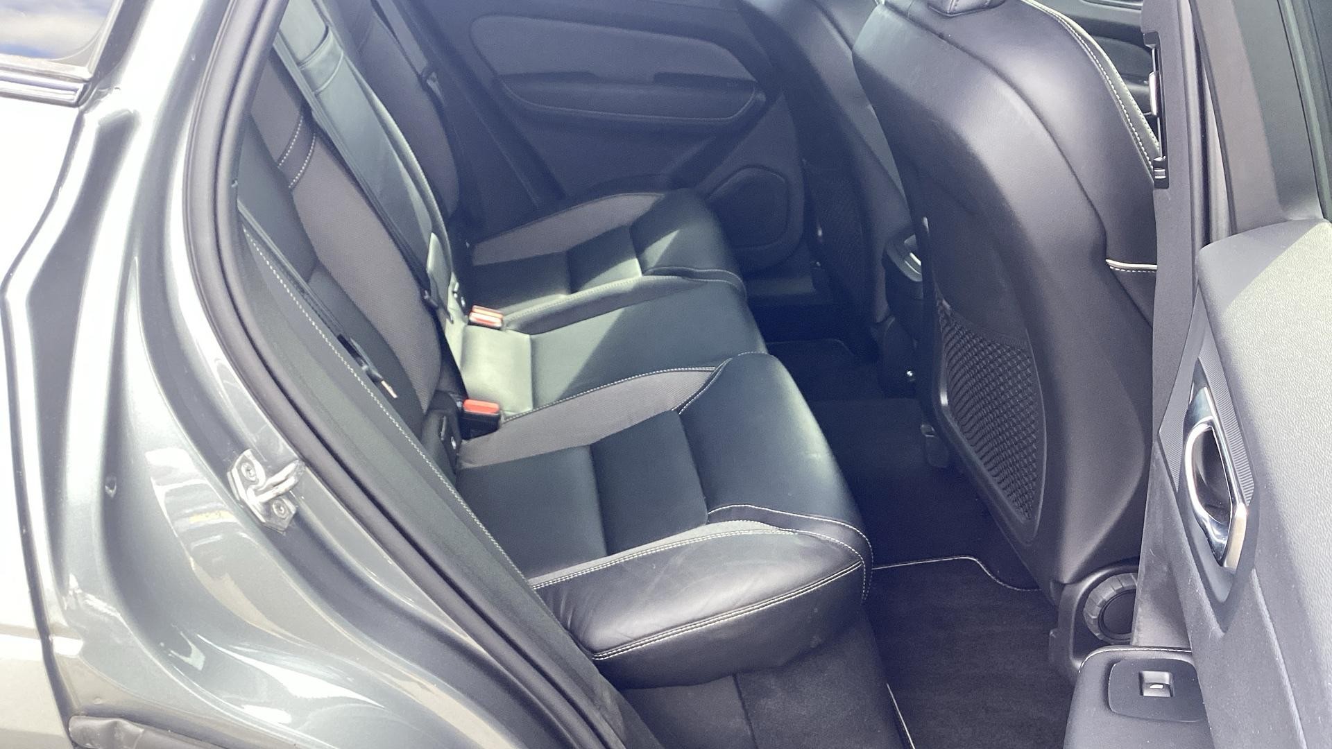Volvo XC60 Image 6