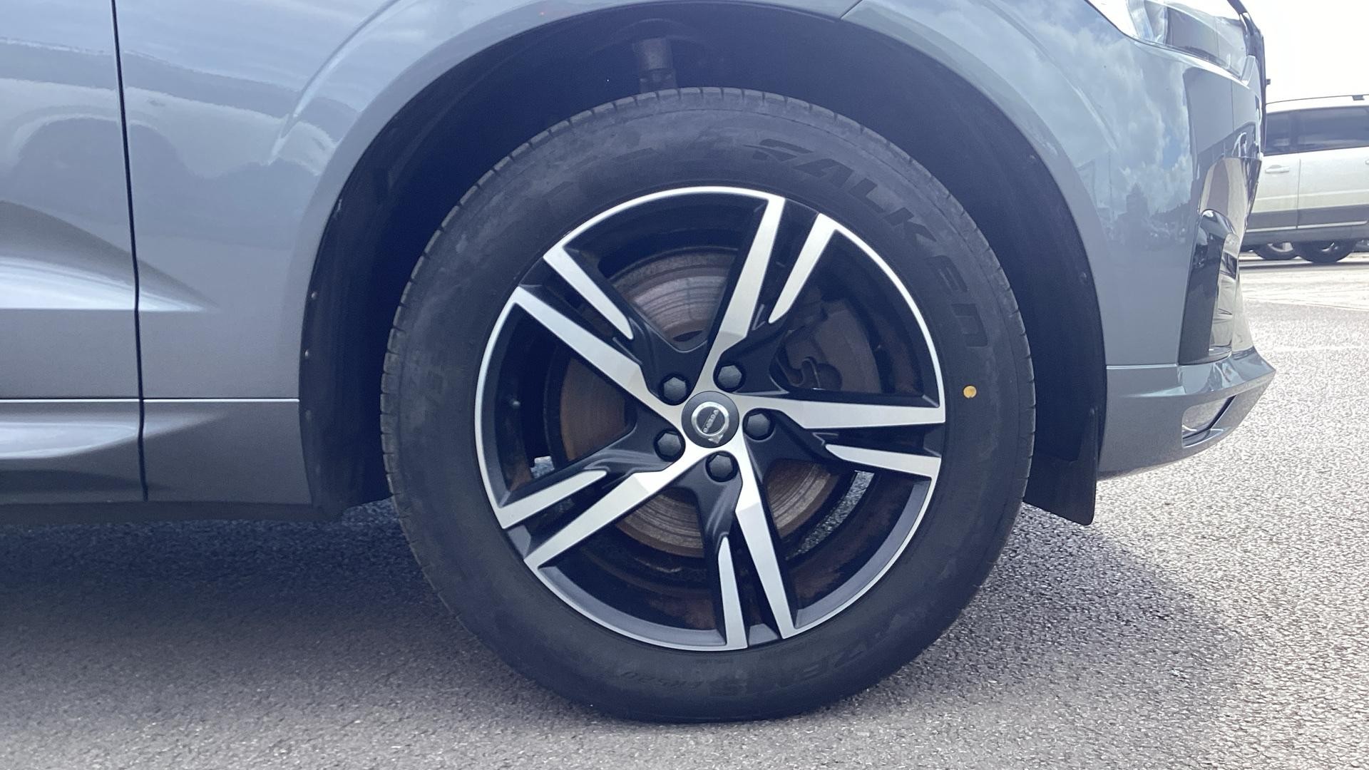 Volvo XC60 Image 9