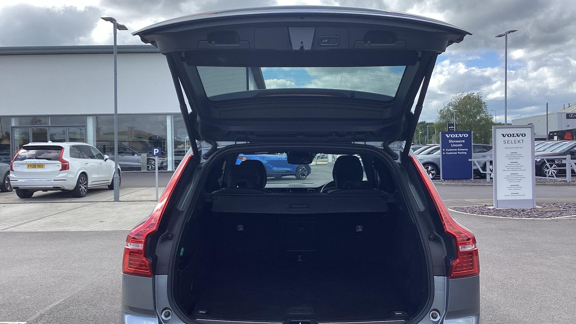 Volvo XC60 Image 13