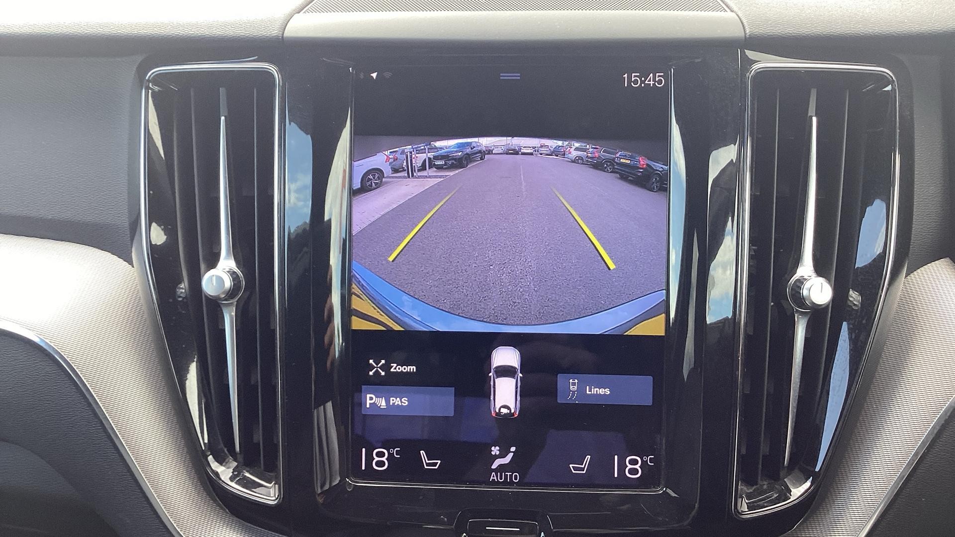 Volvo XC60 Image 17