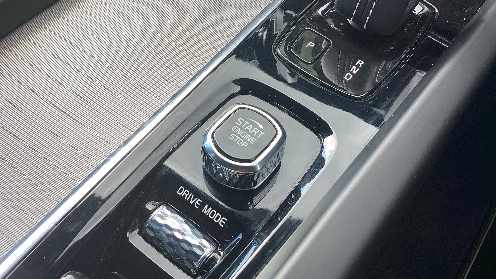 Volvo XC60 Image 24