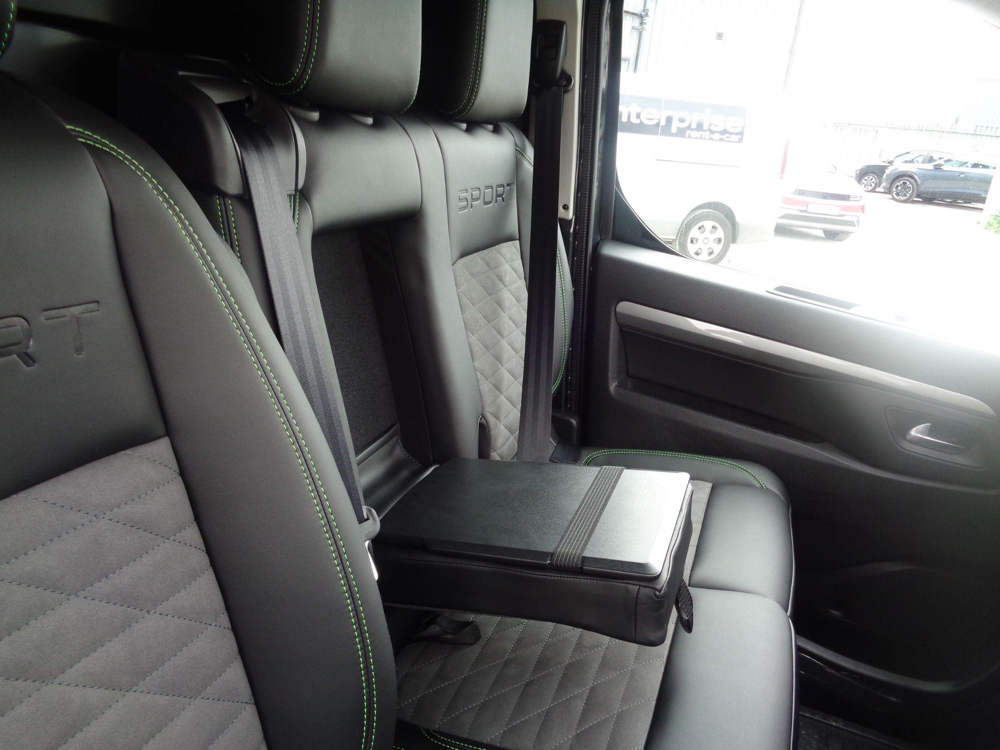 Peugeot Expert Image 26