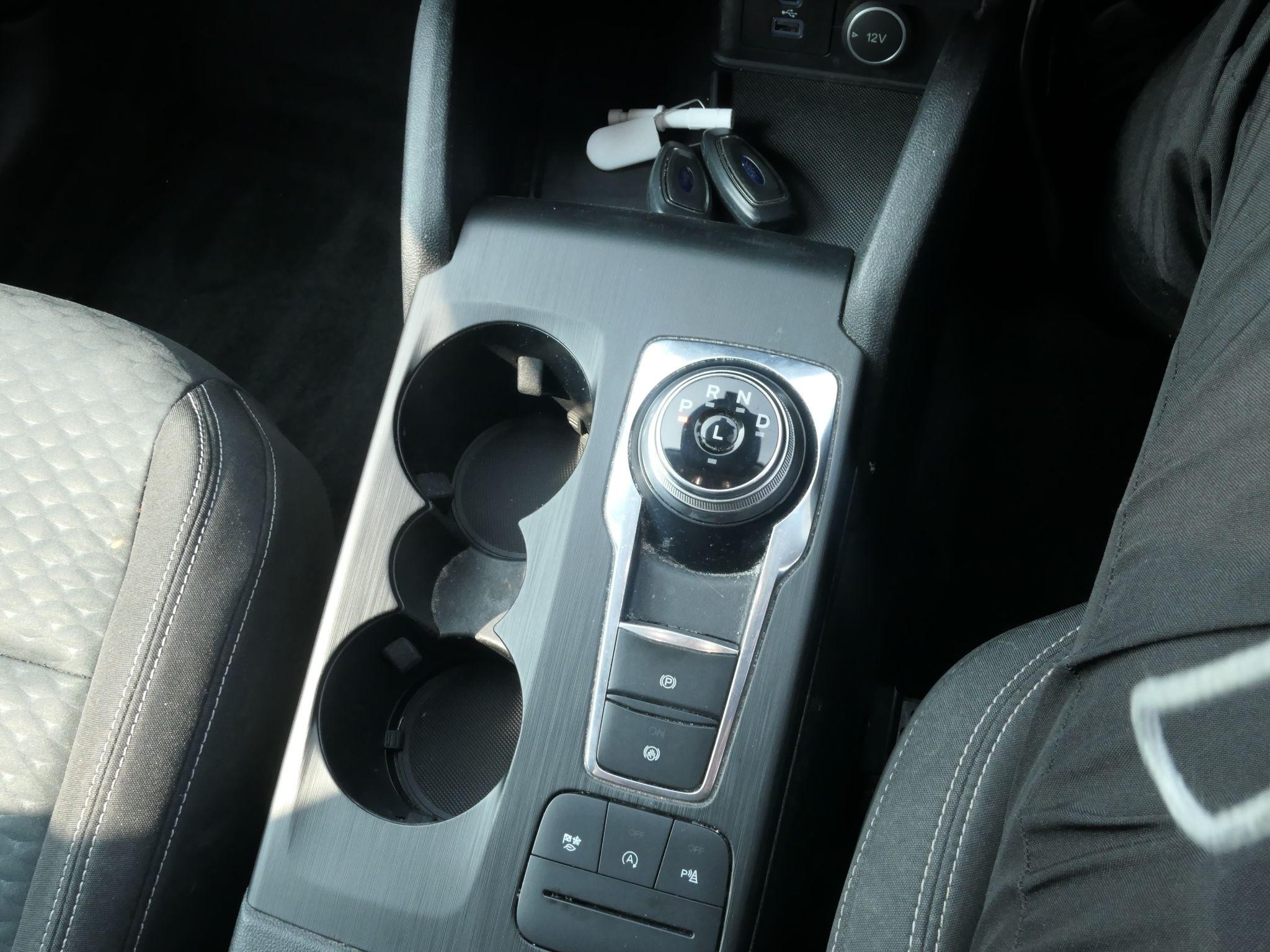 Ford Kuga Image 11