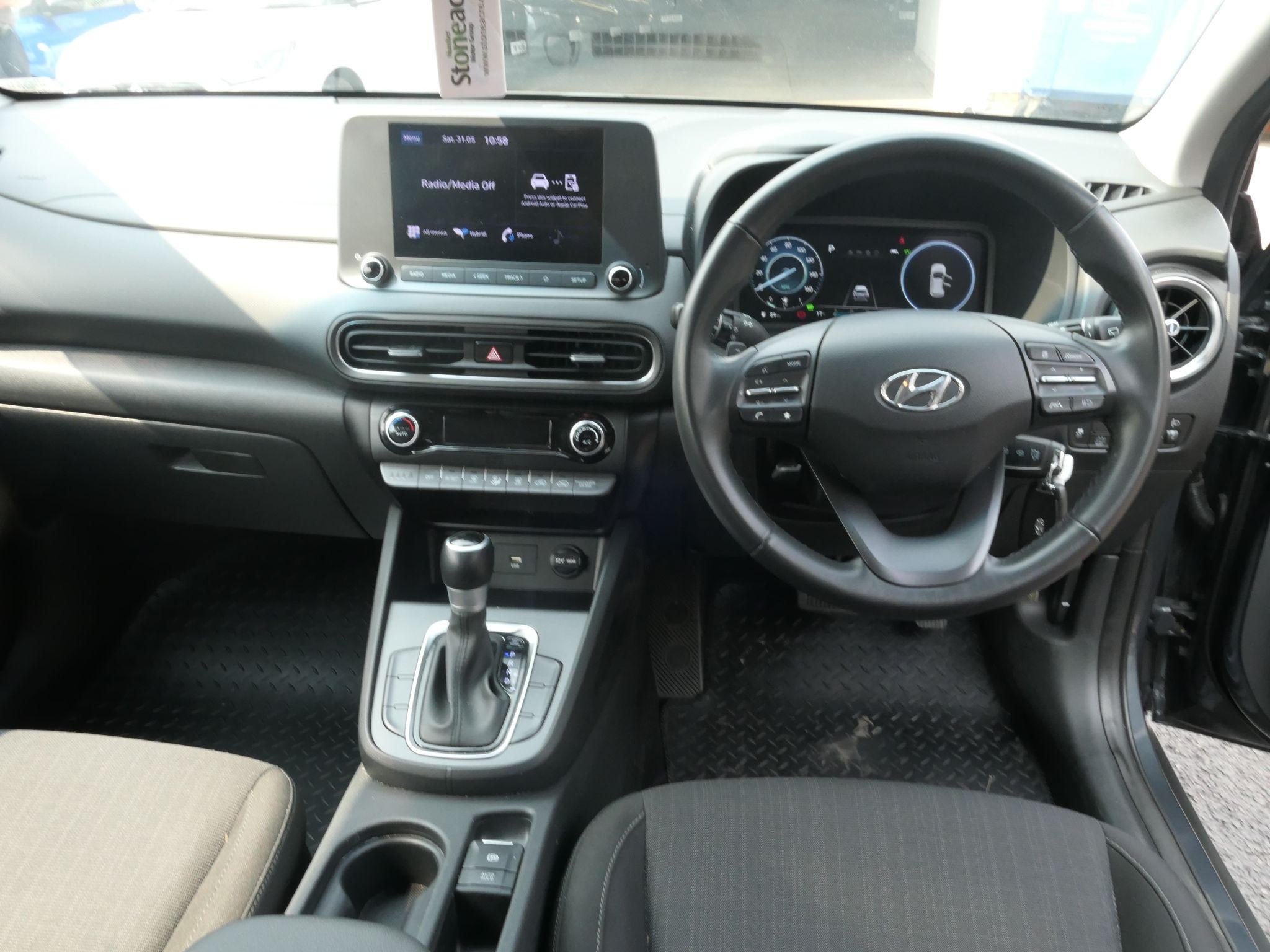 Hyundai KONA Image 9