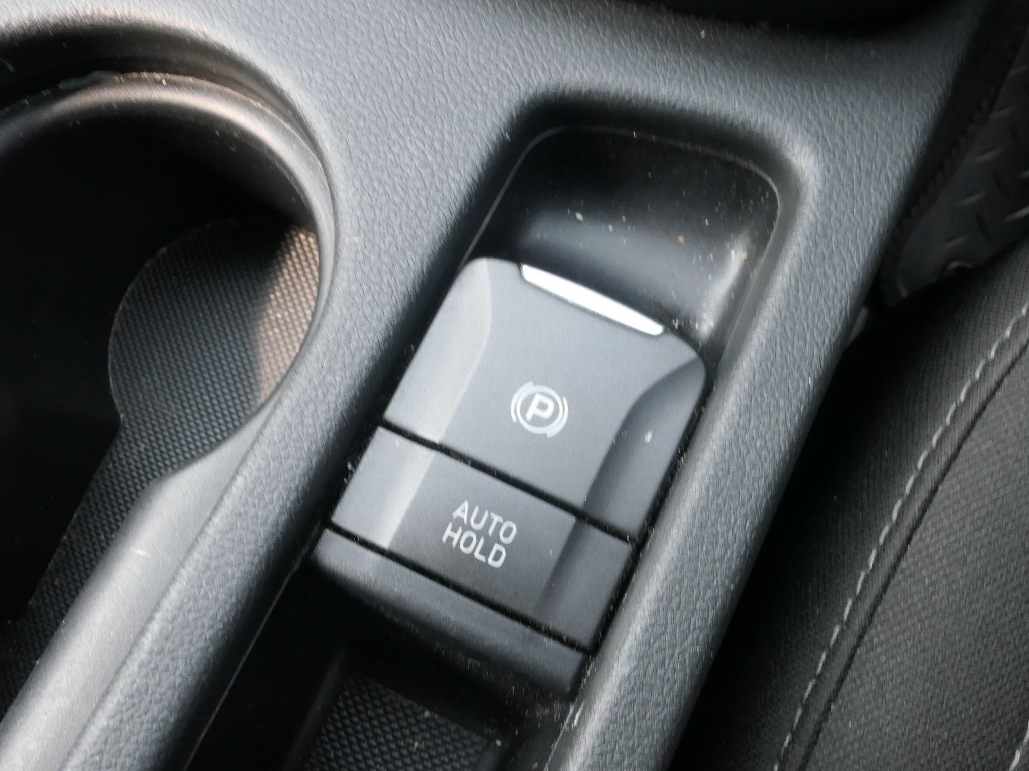 Hyundai KONA Image 14