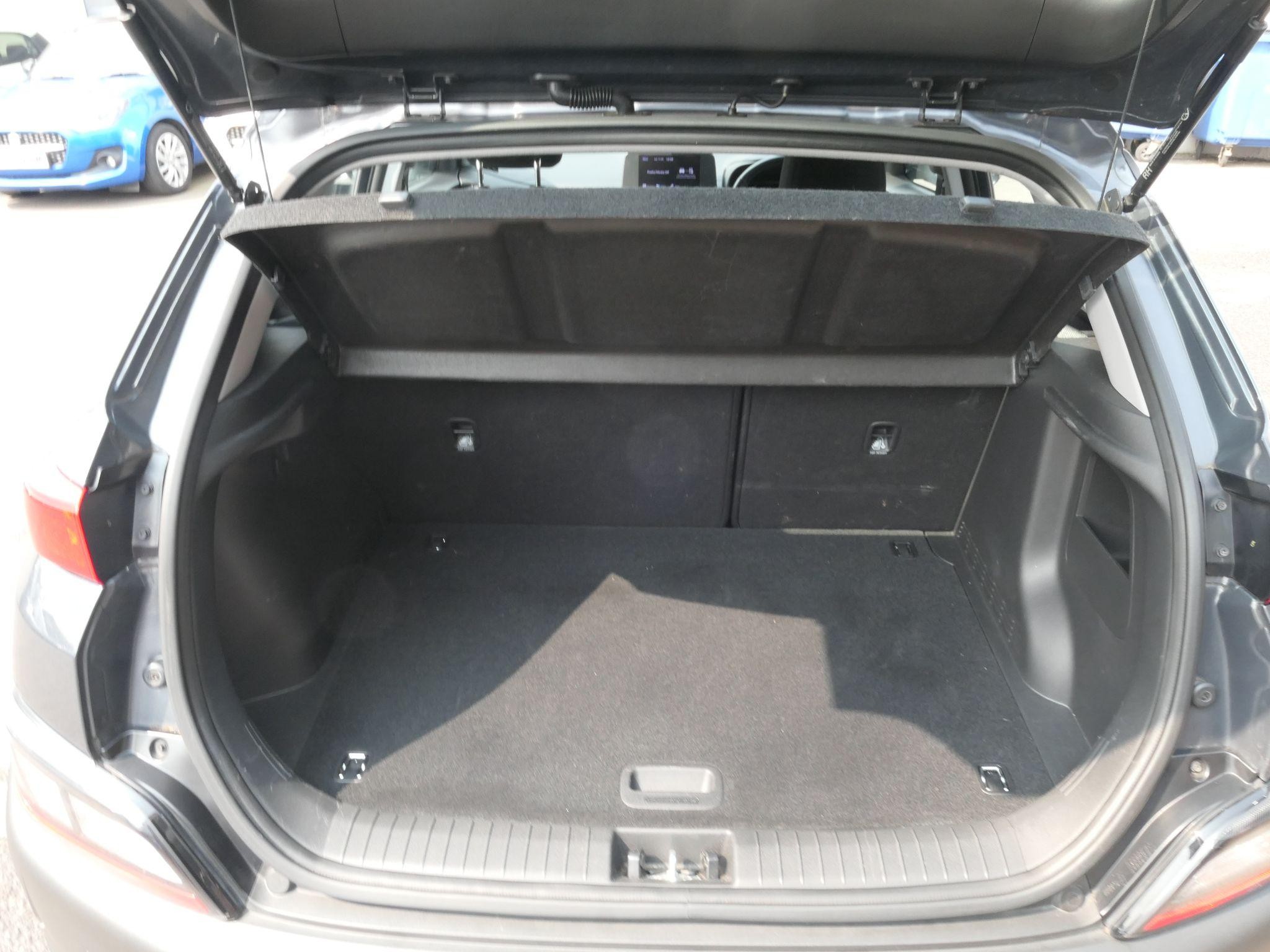 Hyundai KONA Image 22