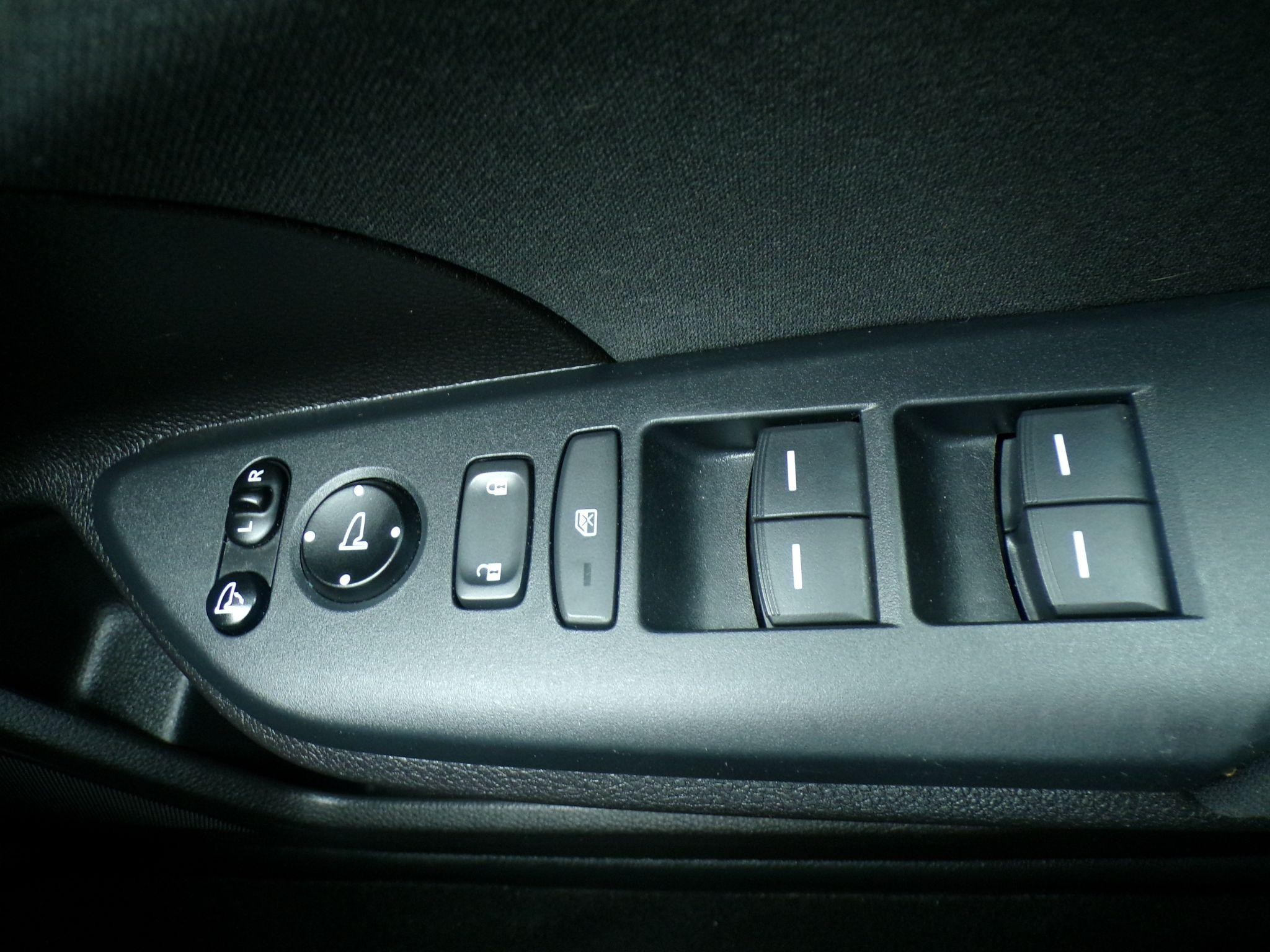 Honda Civic Image 16