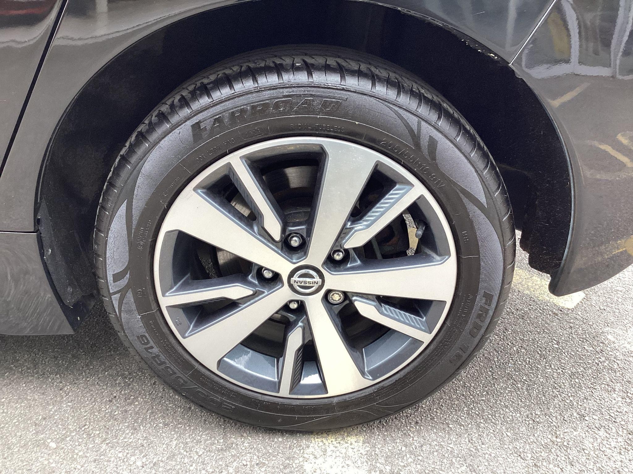 Nissan LEAF Image 9