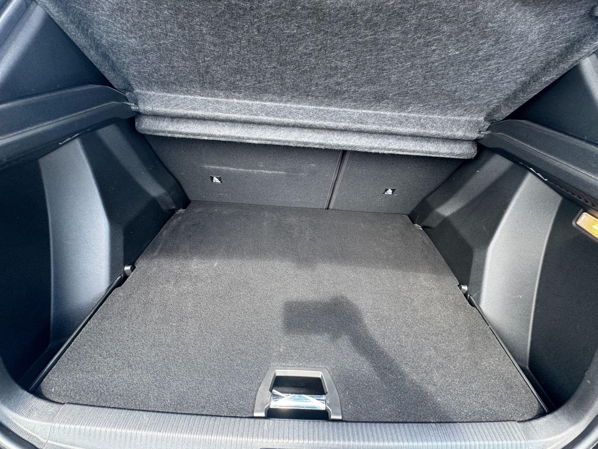 Peugeot 2008 Image 12