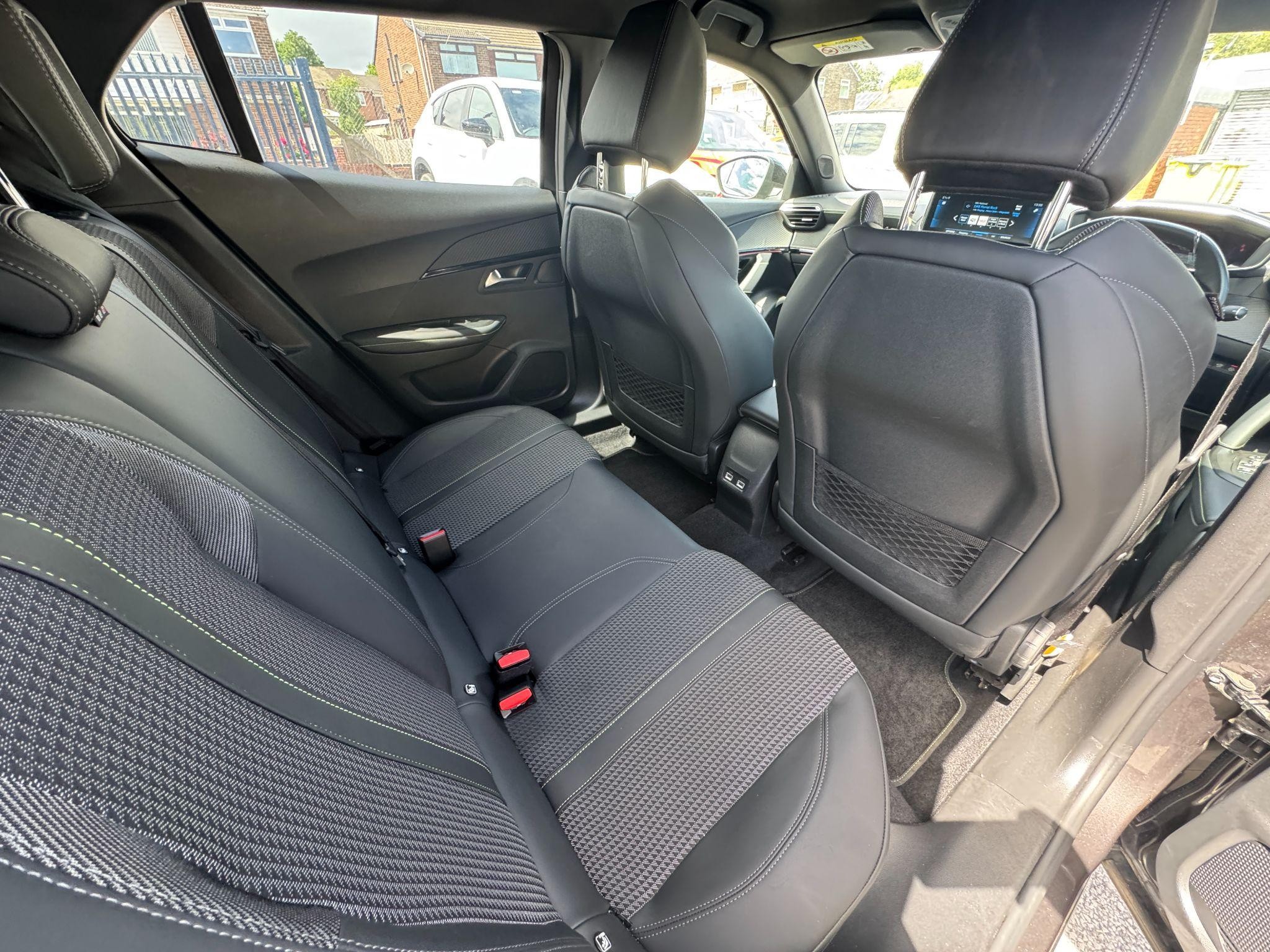 Peugeot 2008 Image 13
