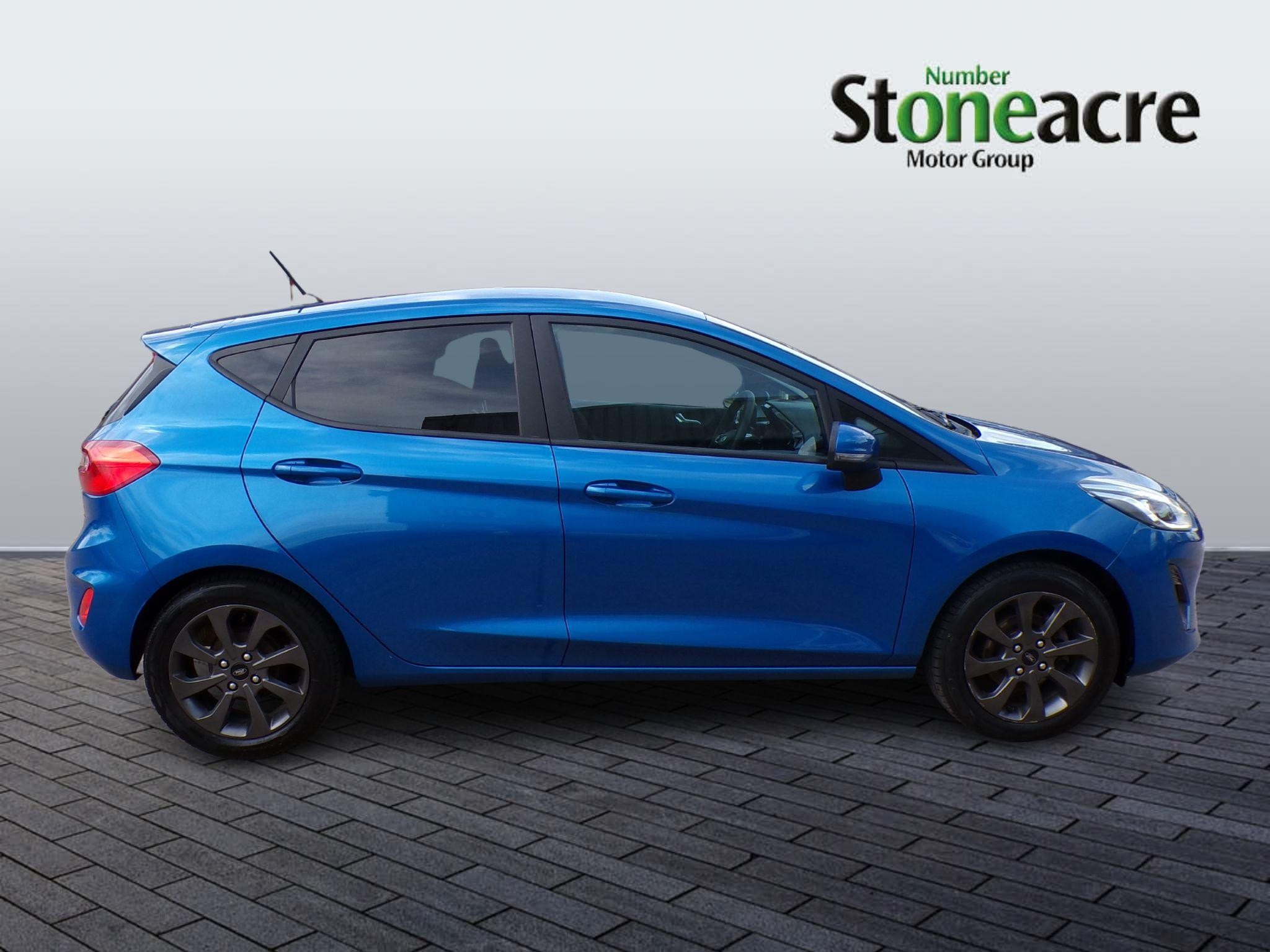 Ford Fiesta Image 2