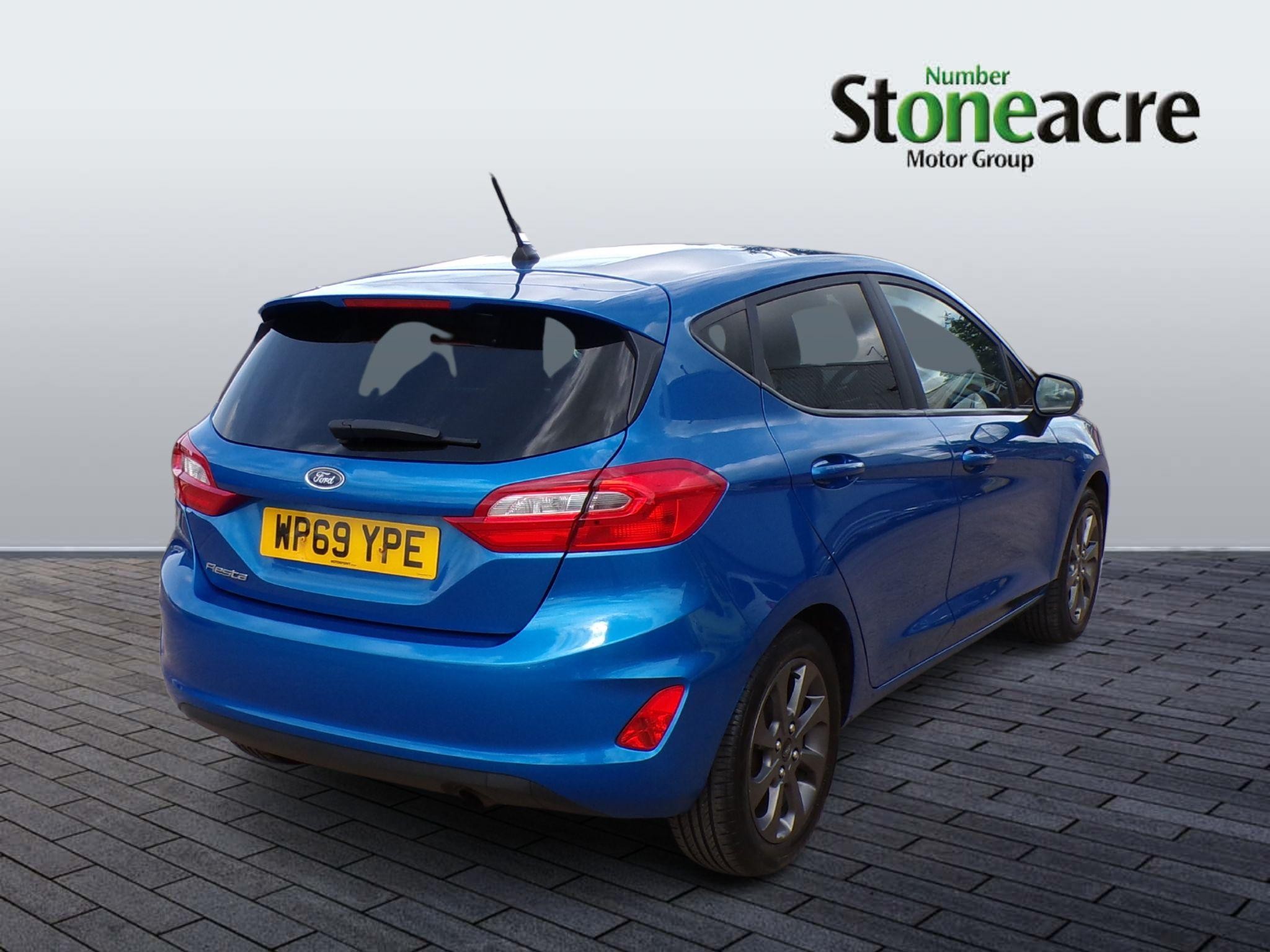 Ford Fiesta Image 3