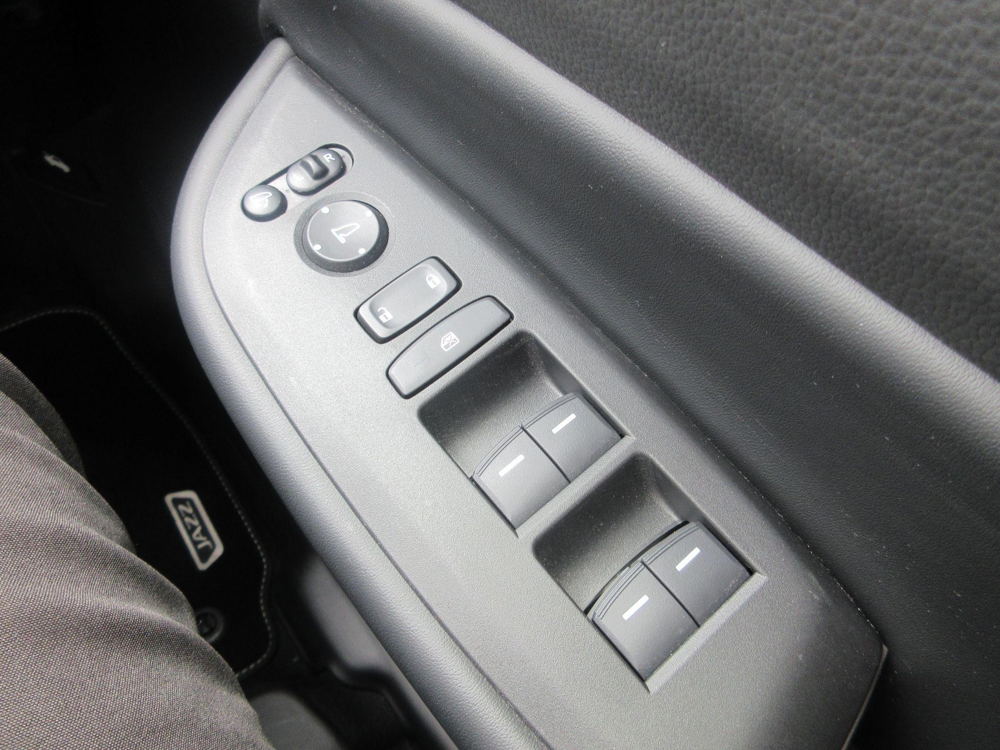 Honda Jazz Image 42