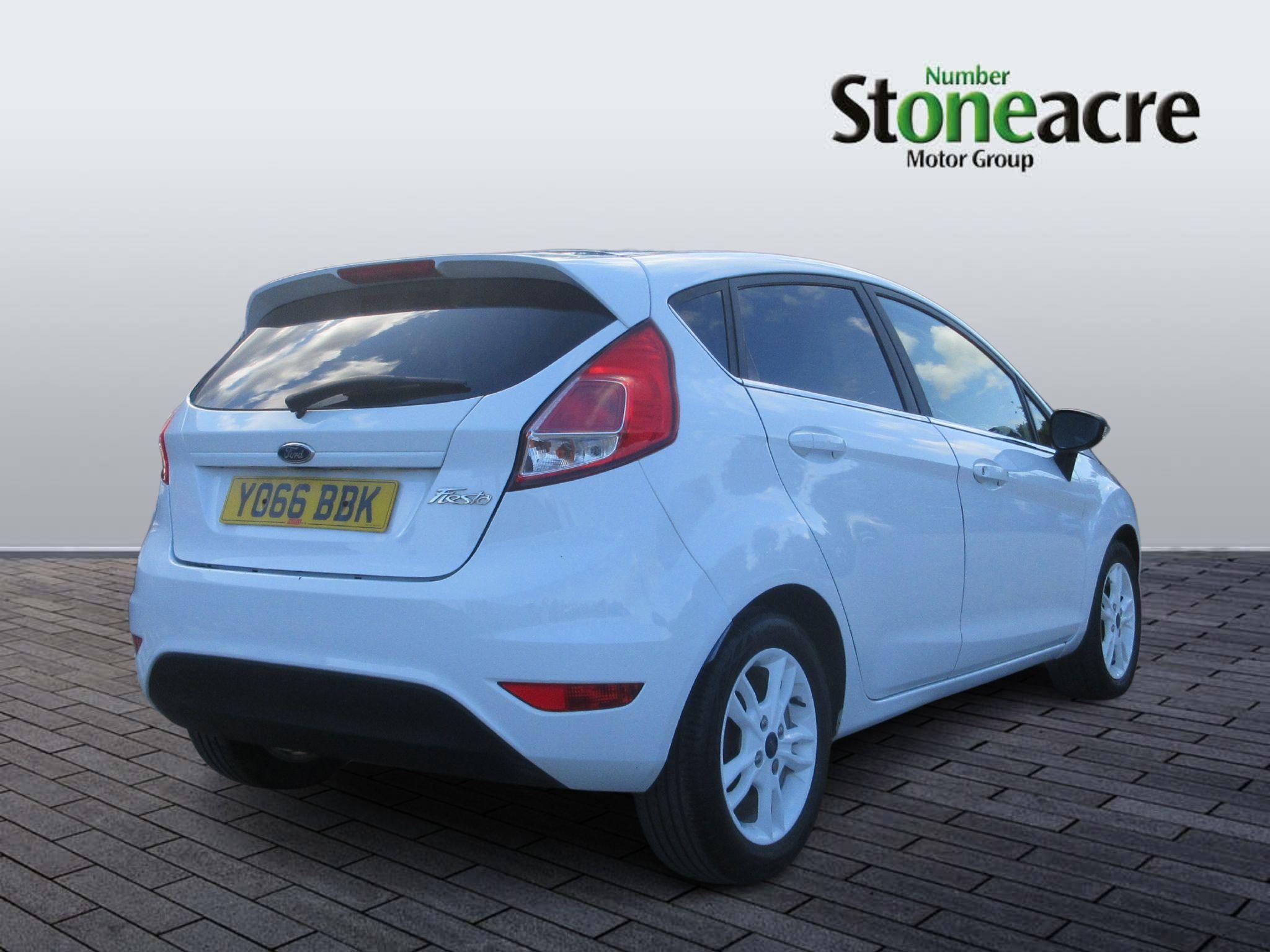 Ford Fiesta Image 5