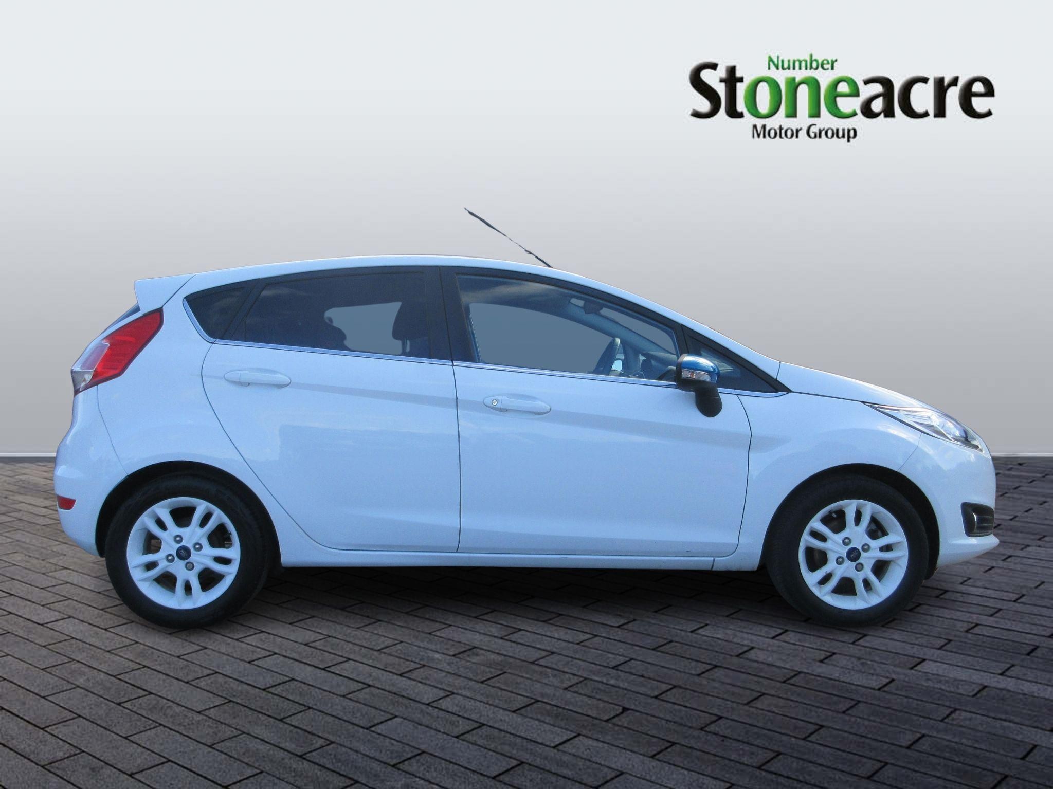 Ford Fiesta Image 7