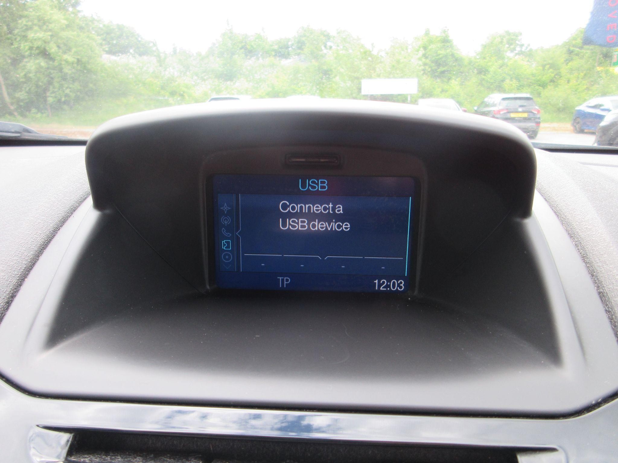 Ford Fiesta Image 31
