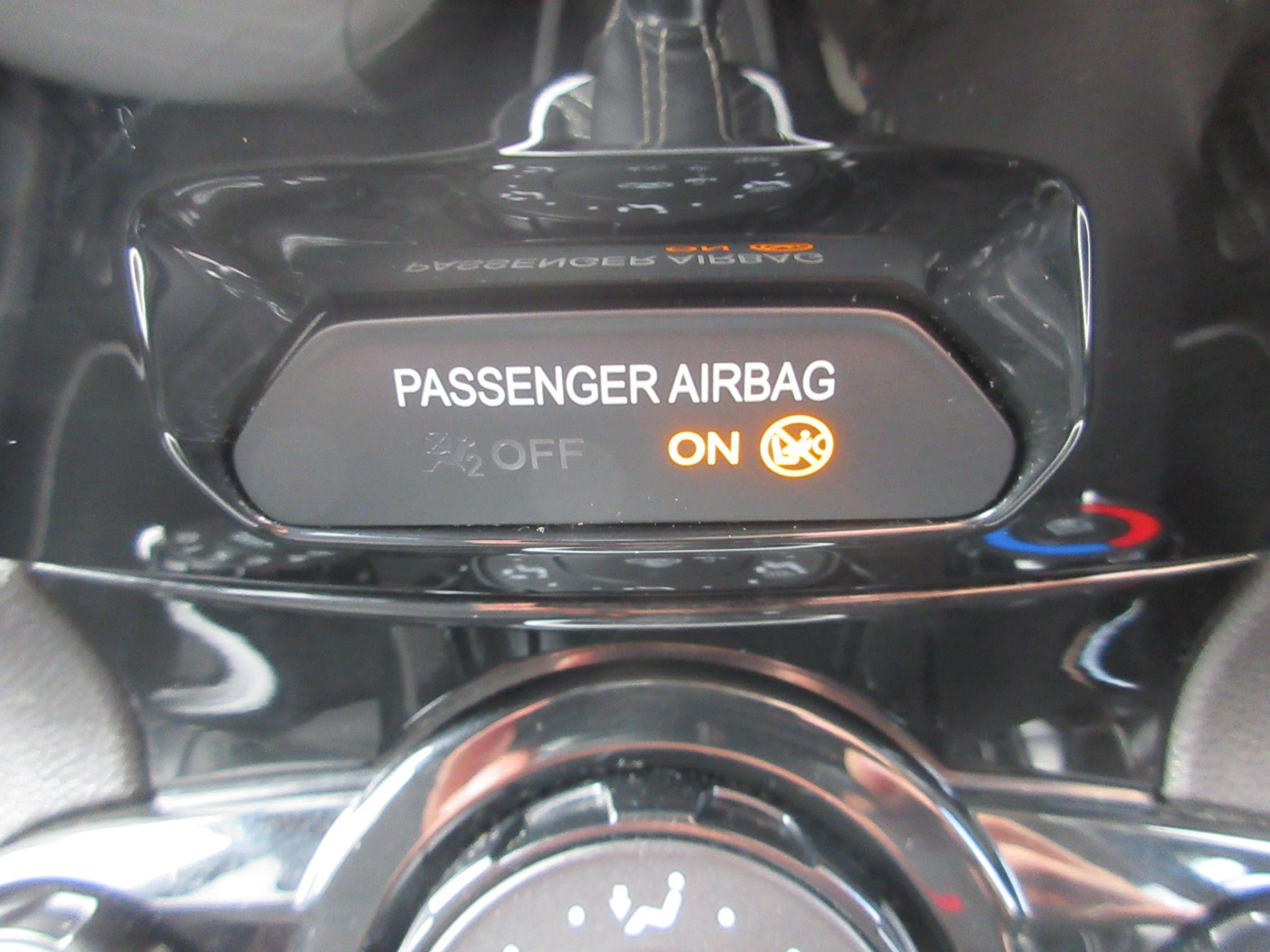 Ford Fiesta Image 33