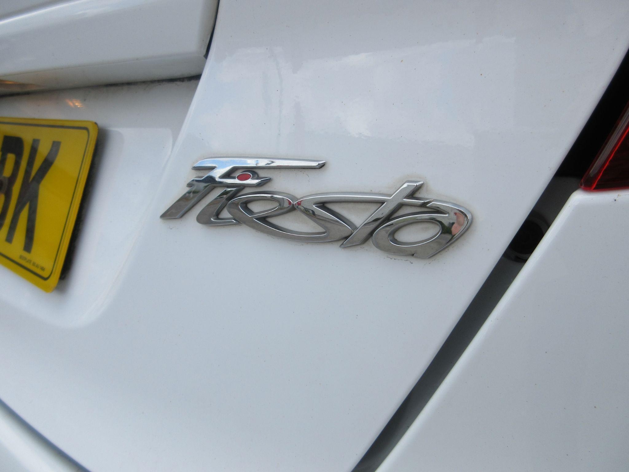 Ford Fiesta Image 39