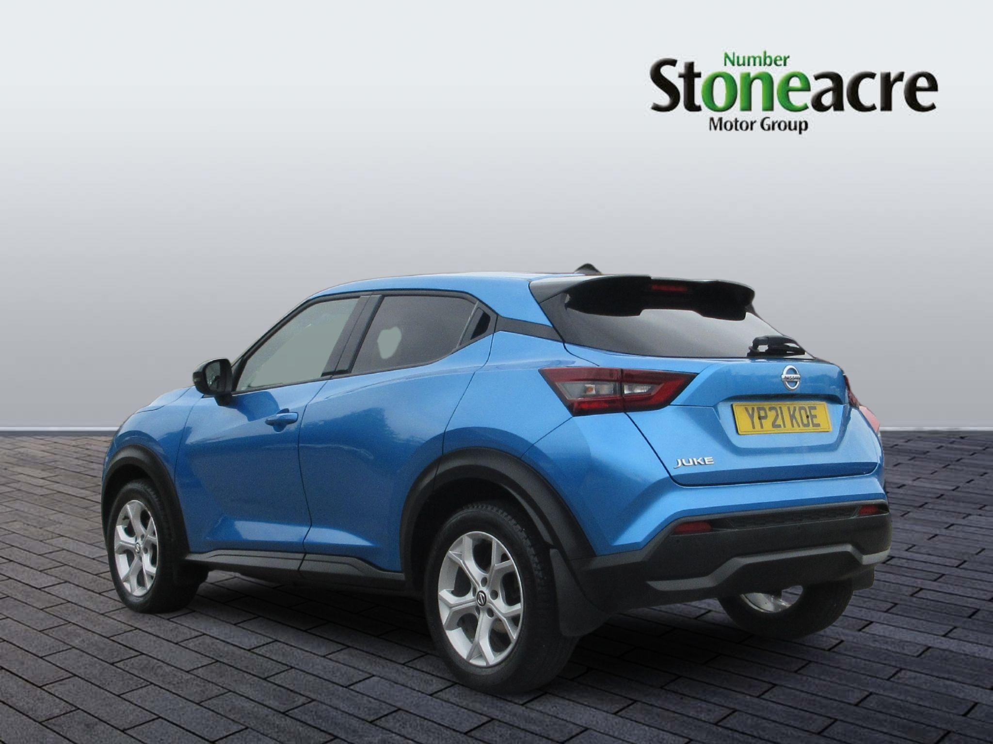 Nissan Juke Image 2
