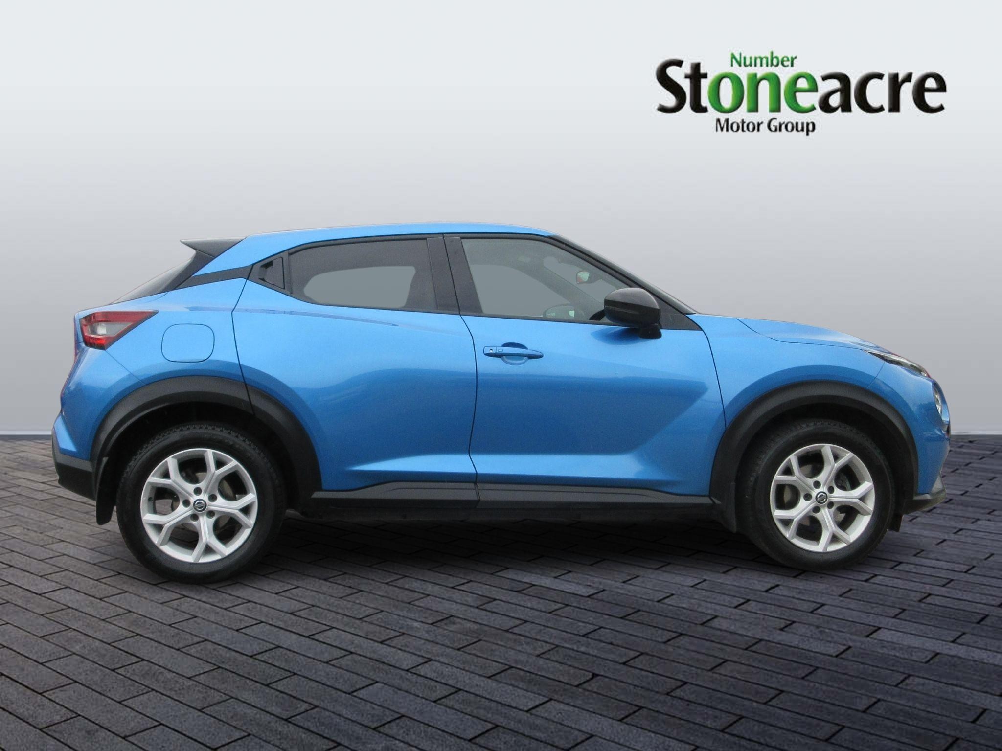 Nissan Juke Image 8