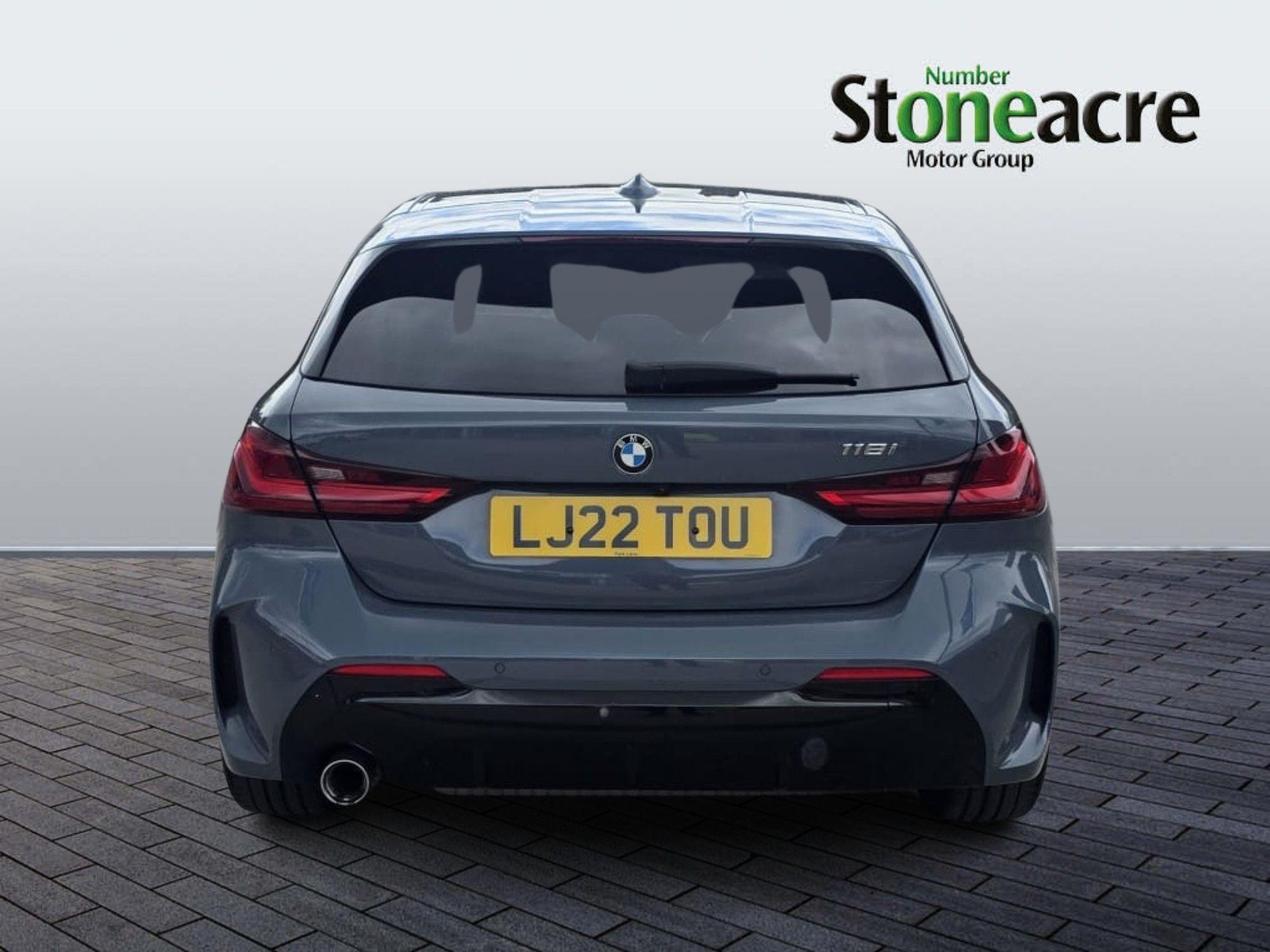 BMW 1 Series Image 4