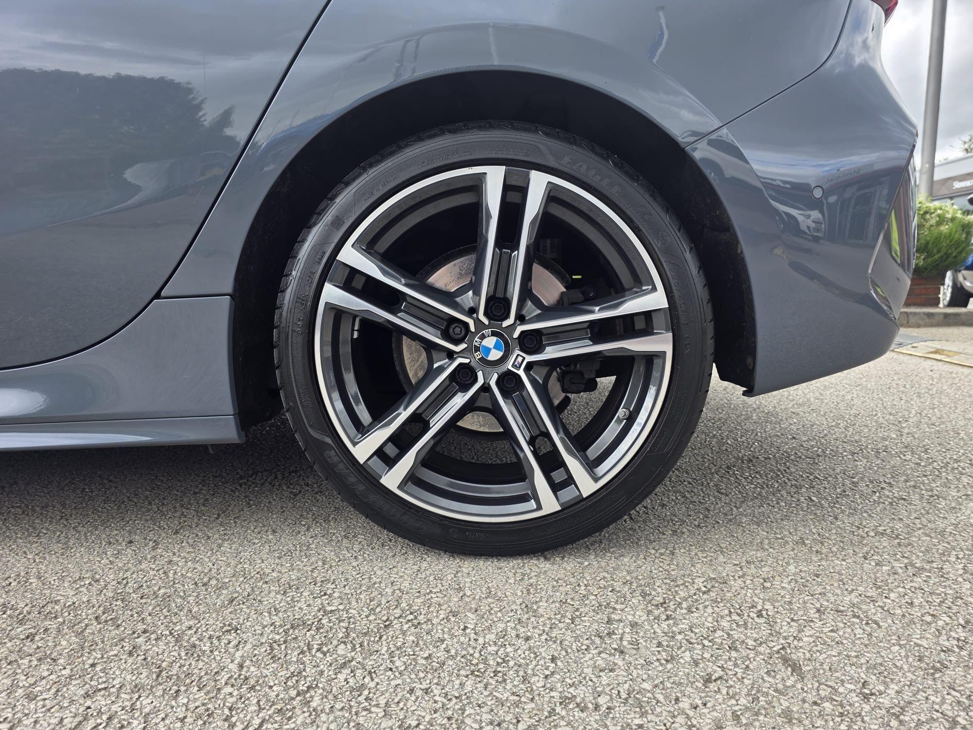 BMW 1 Series Image 10